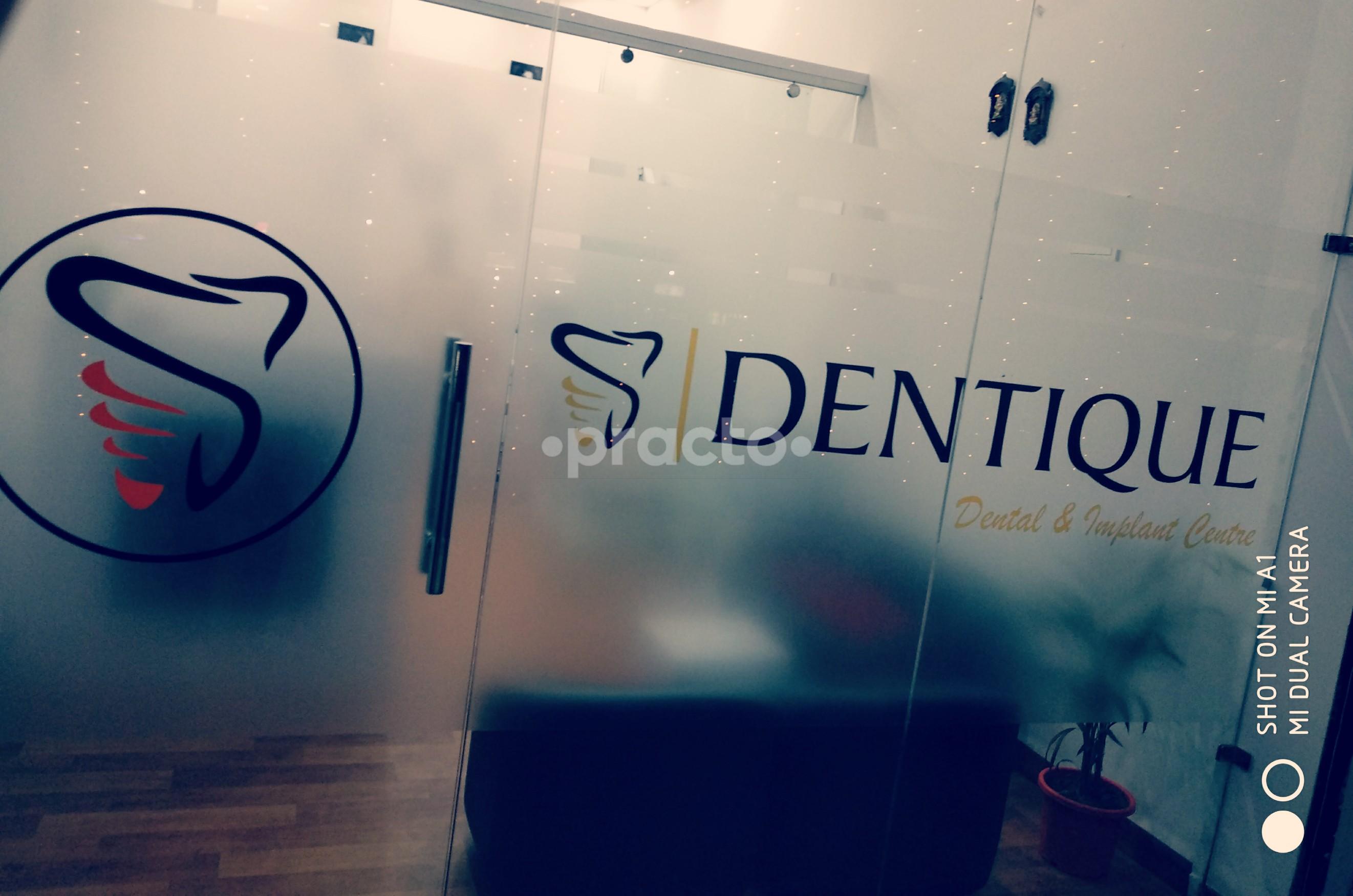 Entrance at Dentique Dental & Implant Centre Sector 76 Noida