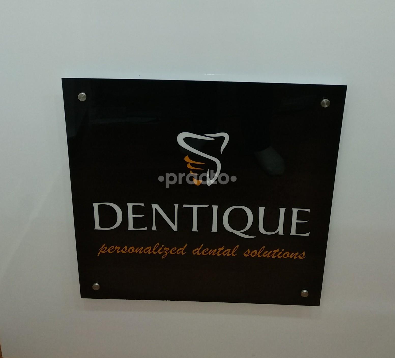 Entrance at Dentique Dental & Implant Centre Sector 76 Noida
