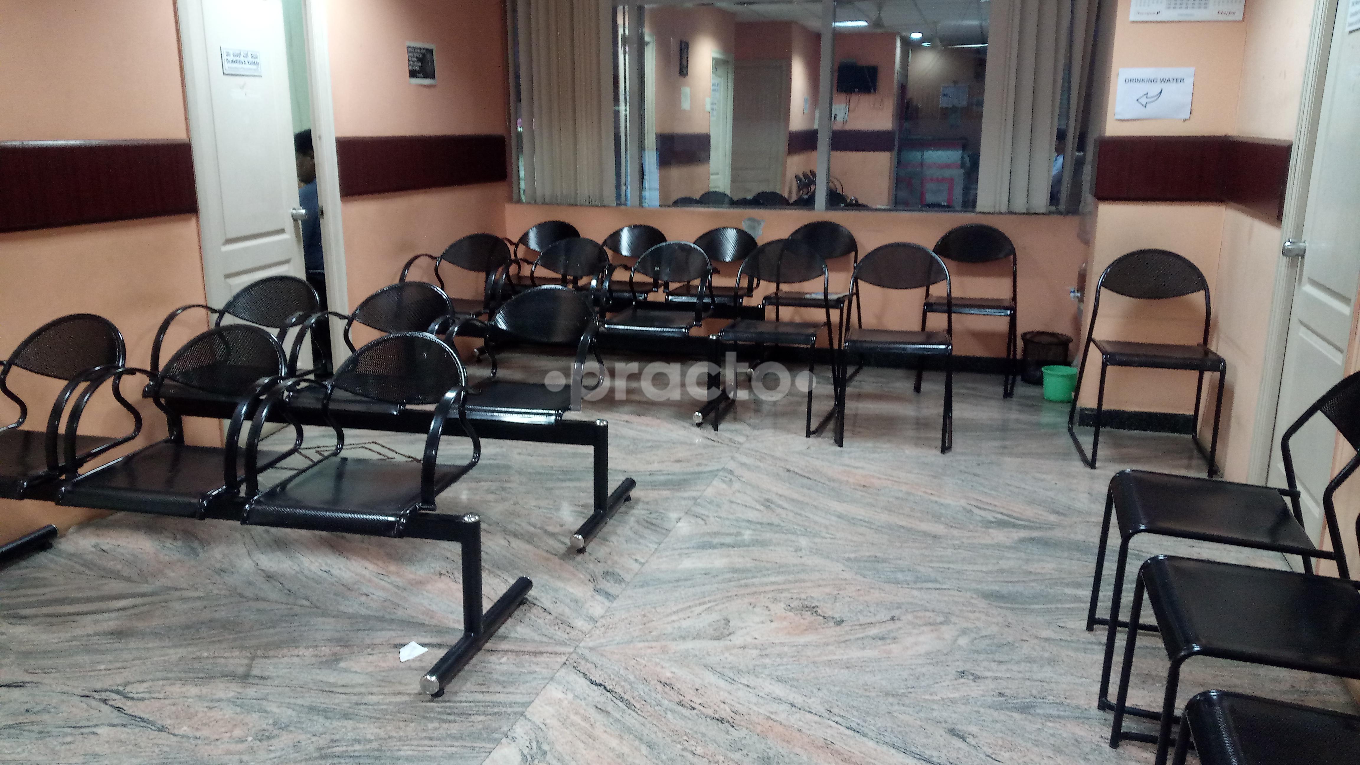 Waiting Area at Speciality Pulmo clinic Mahalakshmi Layout Bangalore
