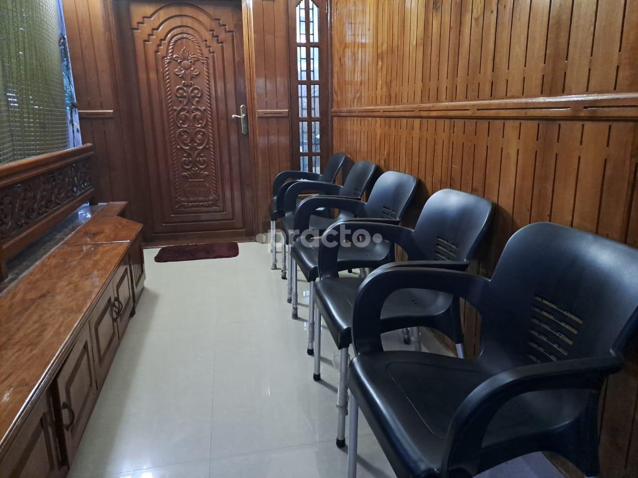 Waiting Area at LMonk Psychology Clinic and Child Development Centre Thirumala Thiruvananthapuram
