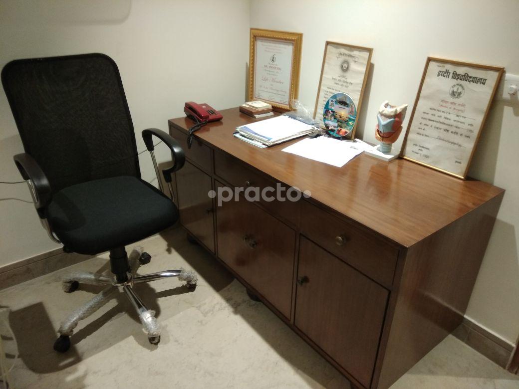 ENT Clinic Sector 14 Noida