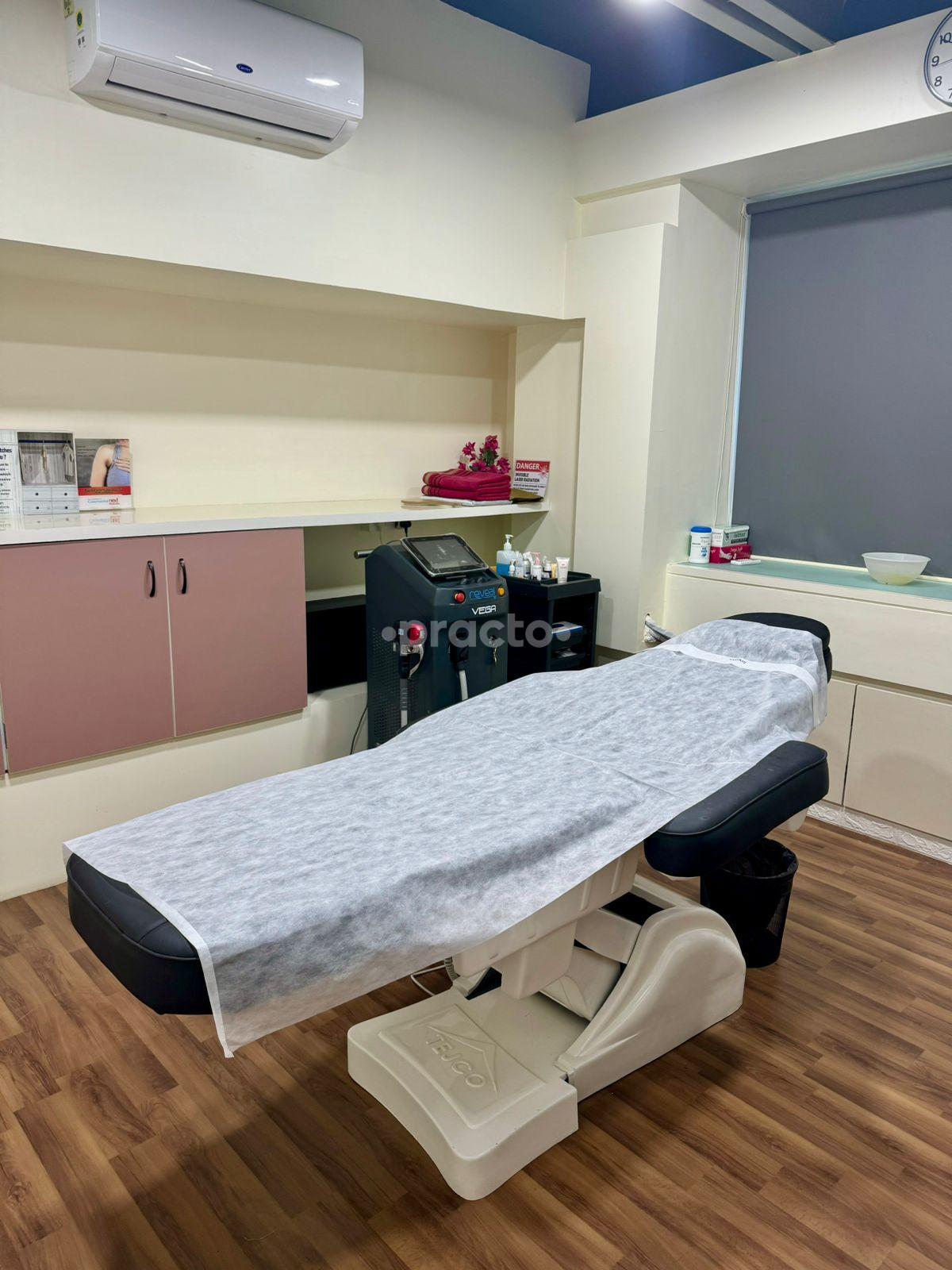 Equipment Area at Dr Siddhi Chavan's Clinic Bandra West Mumbai