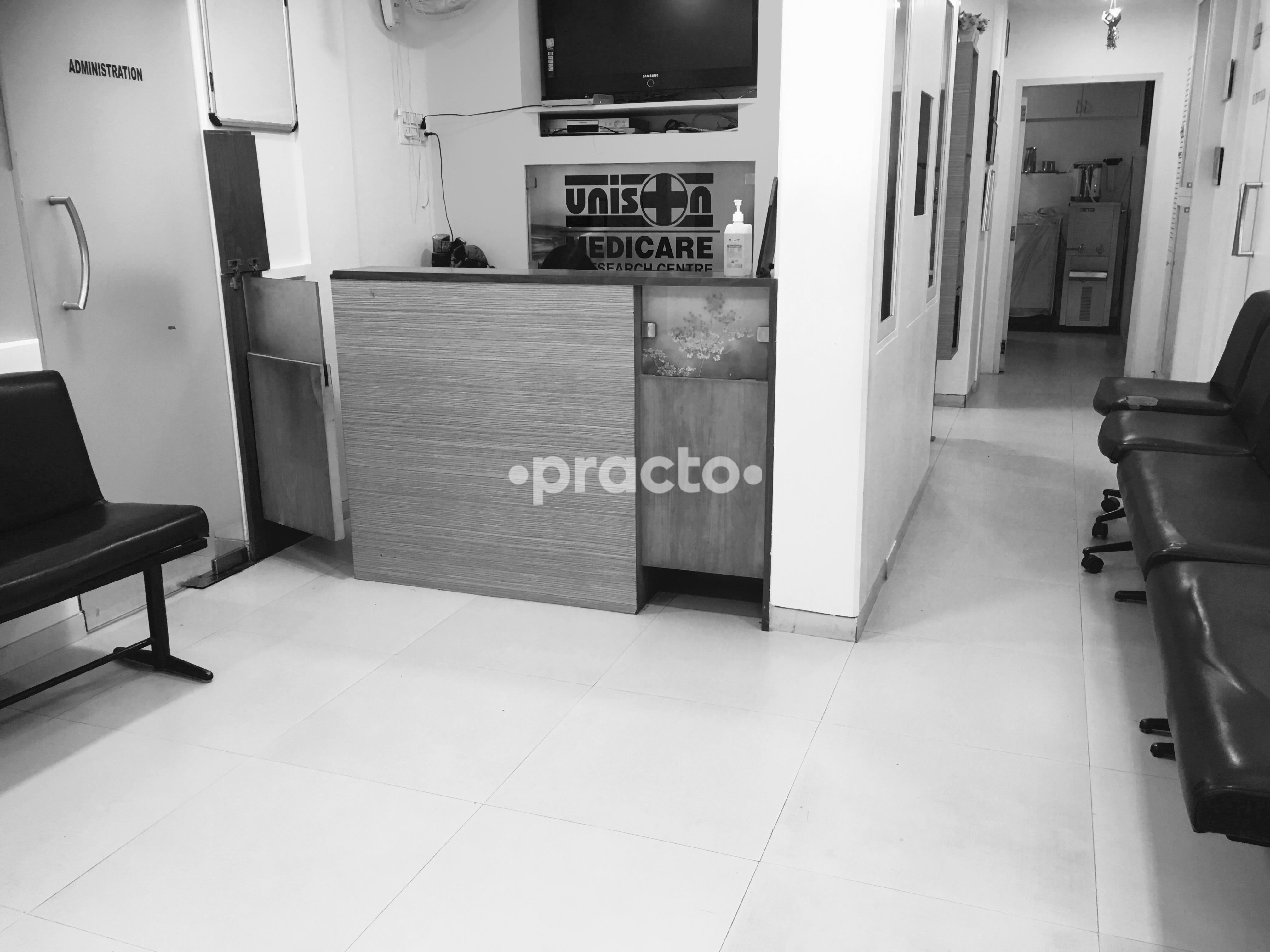 Waiting Area at Unison Medicare And Research Centre Lamington Road Mumbai