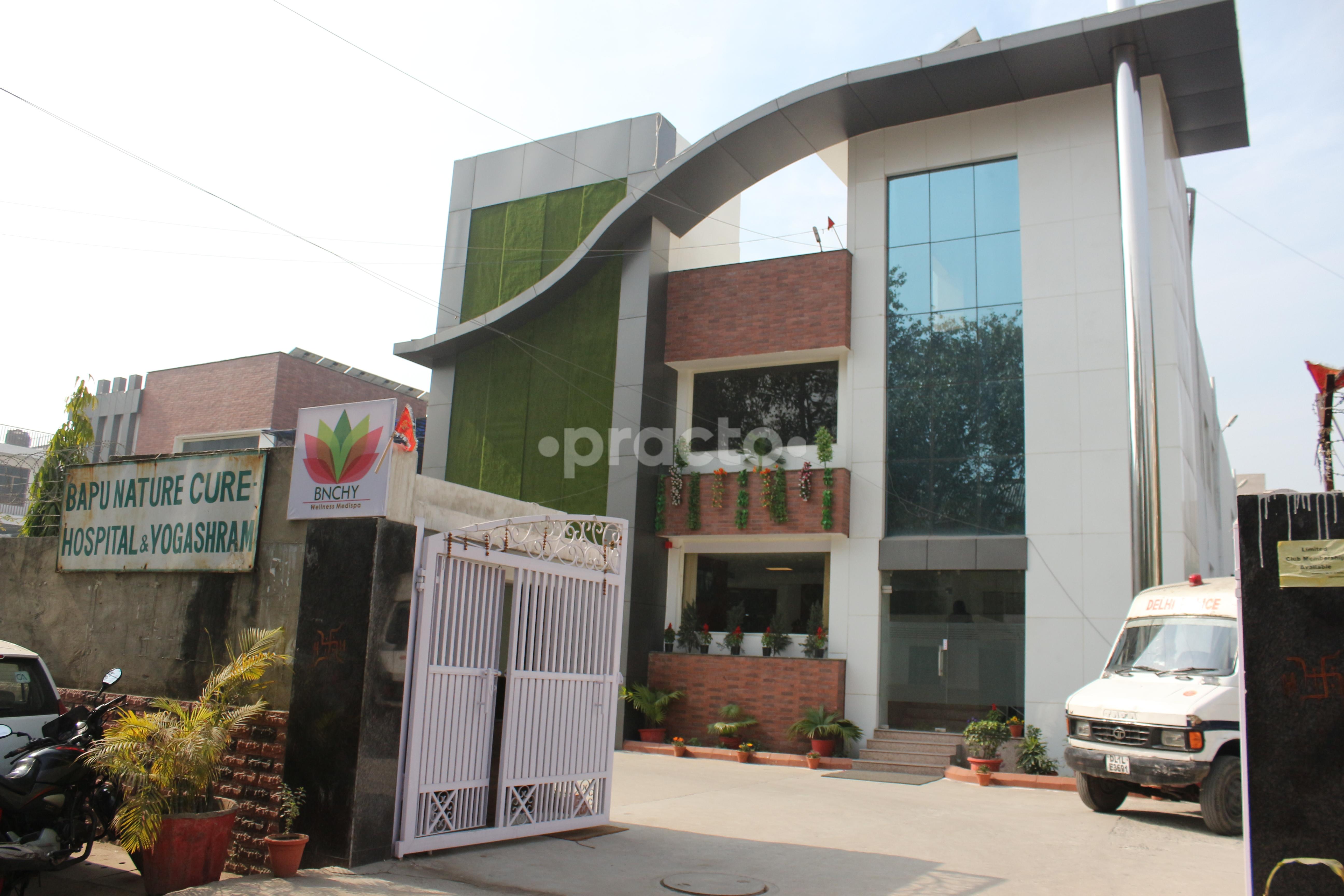 Entrance at BNCHY Wellness Medispa Mayur Vihar Ph-I Delhi