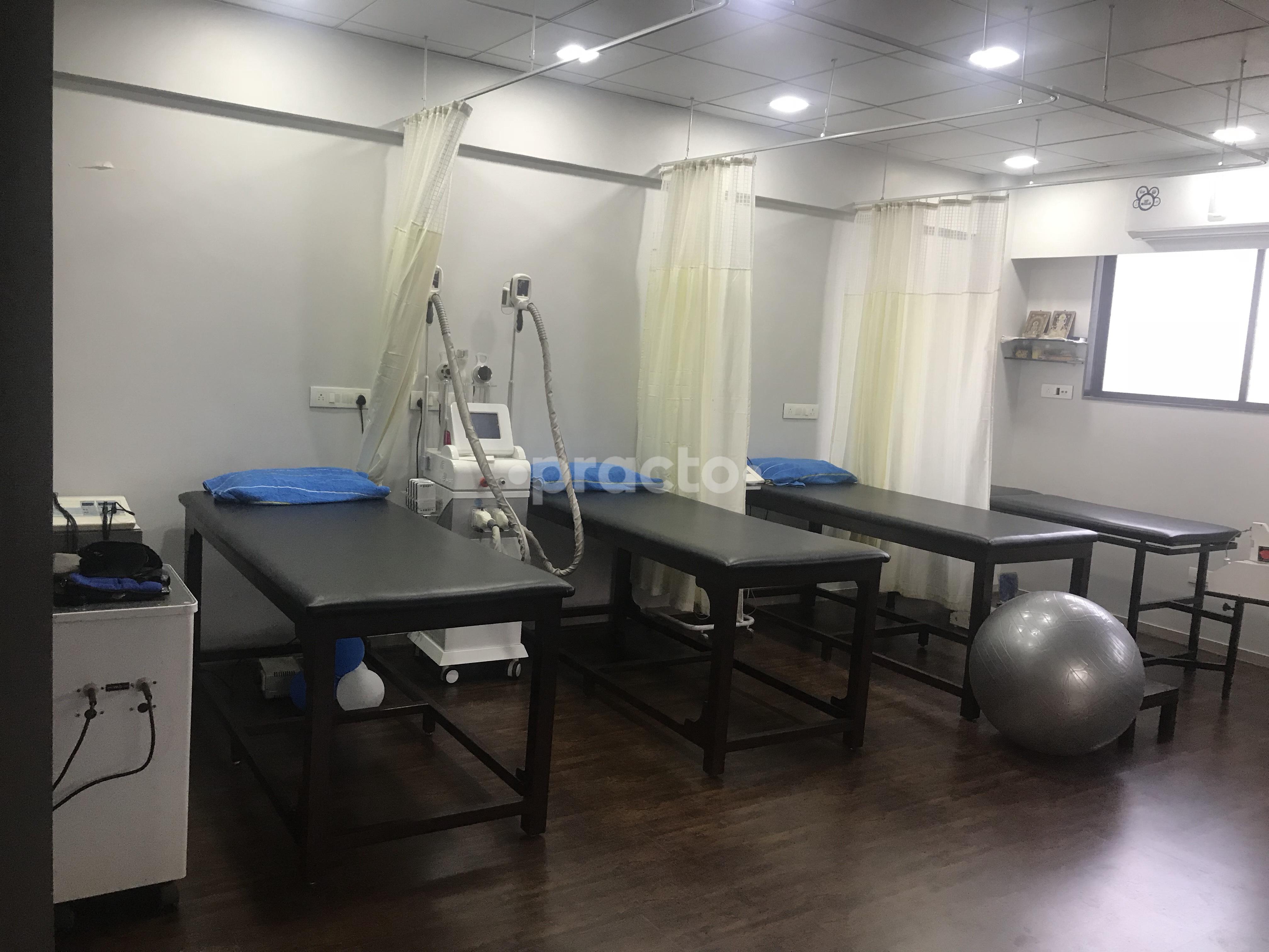 Services at Mahek Physio Clinic Vesu Surat