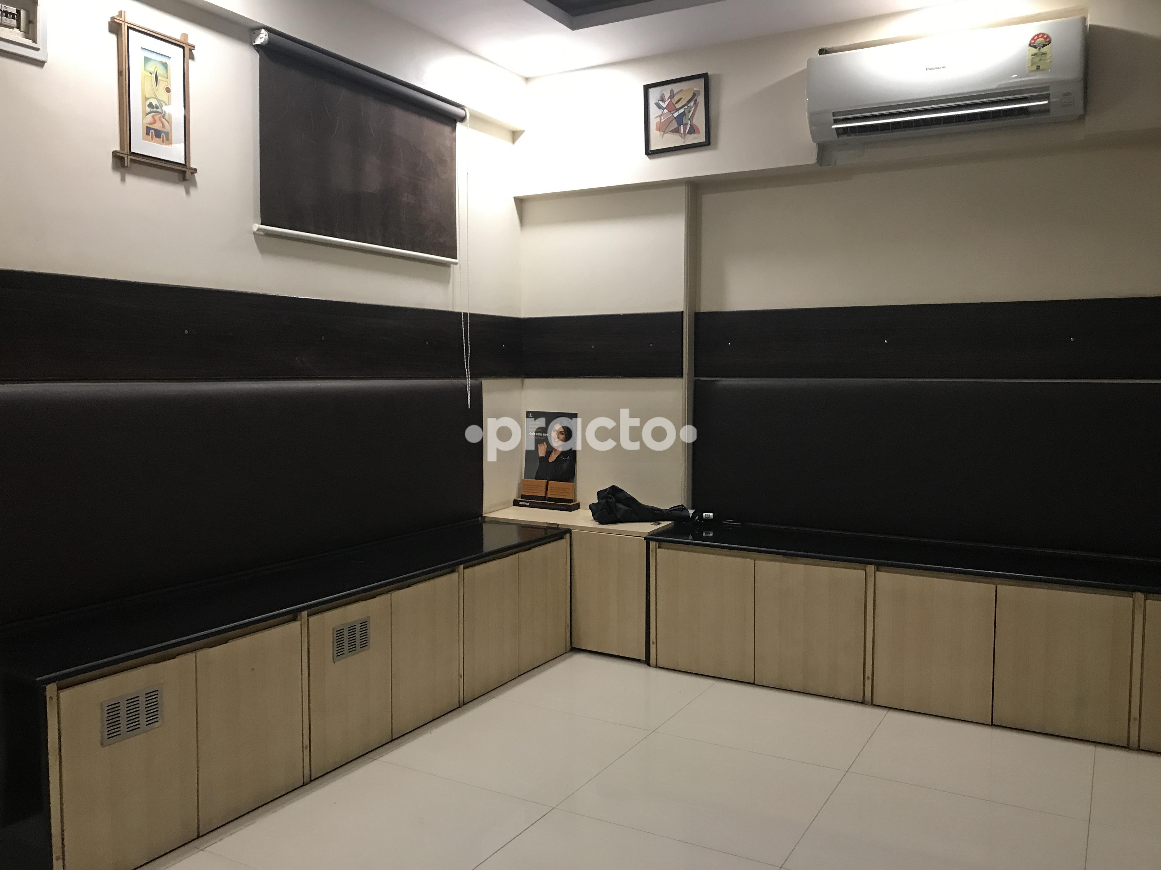 Entrance at Dr. Ravani's Sexual Health Clinic. Vashi Navi Mumbai