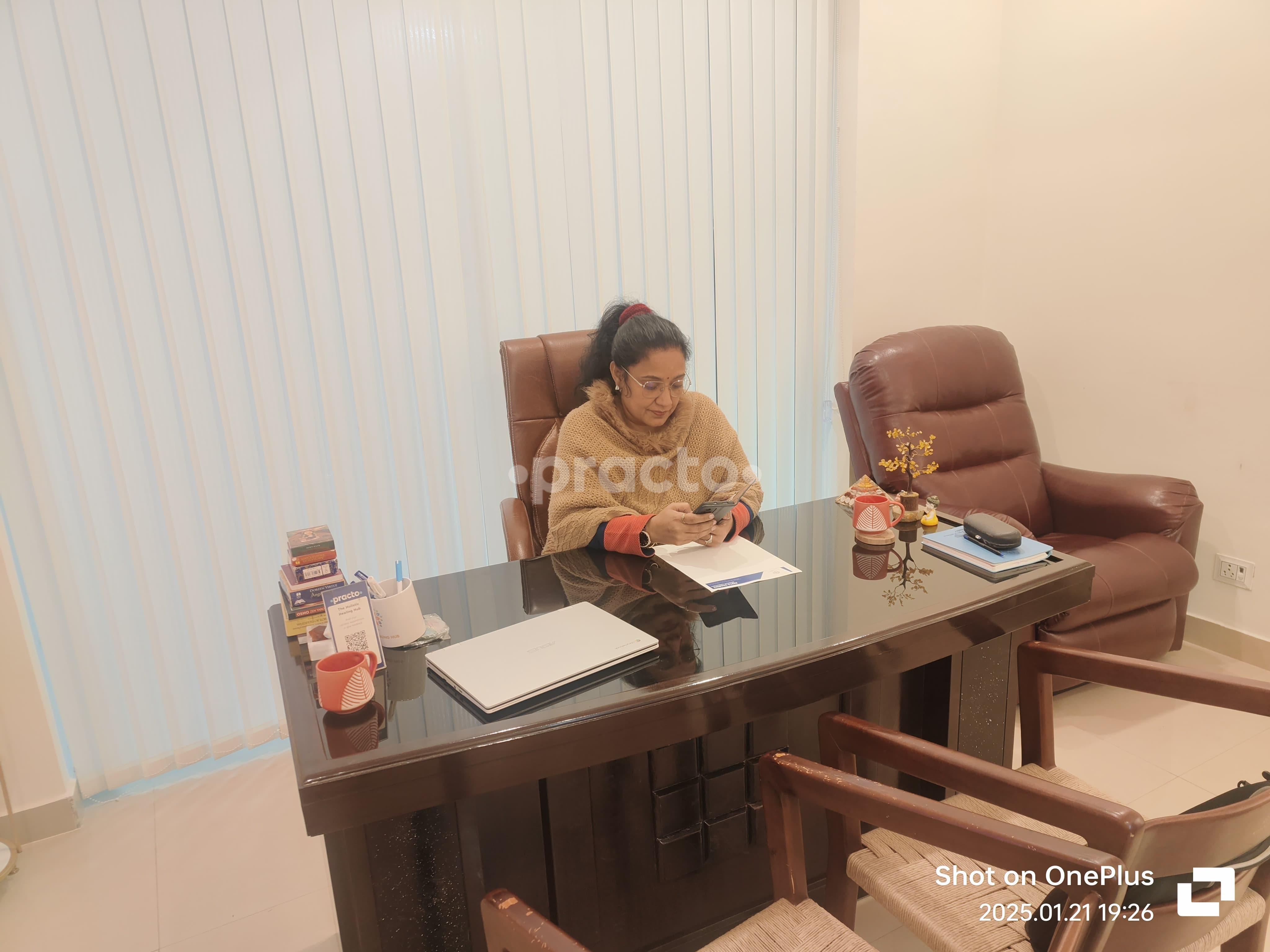 Consultation Room at The Holistic Healing Hub Gurgaon Sector 51 Gurgaon