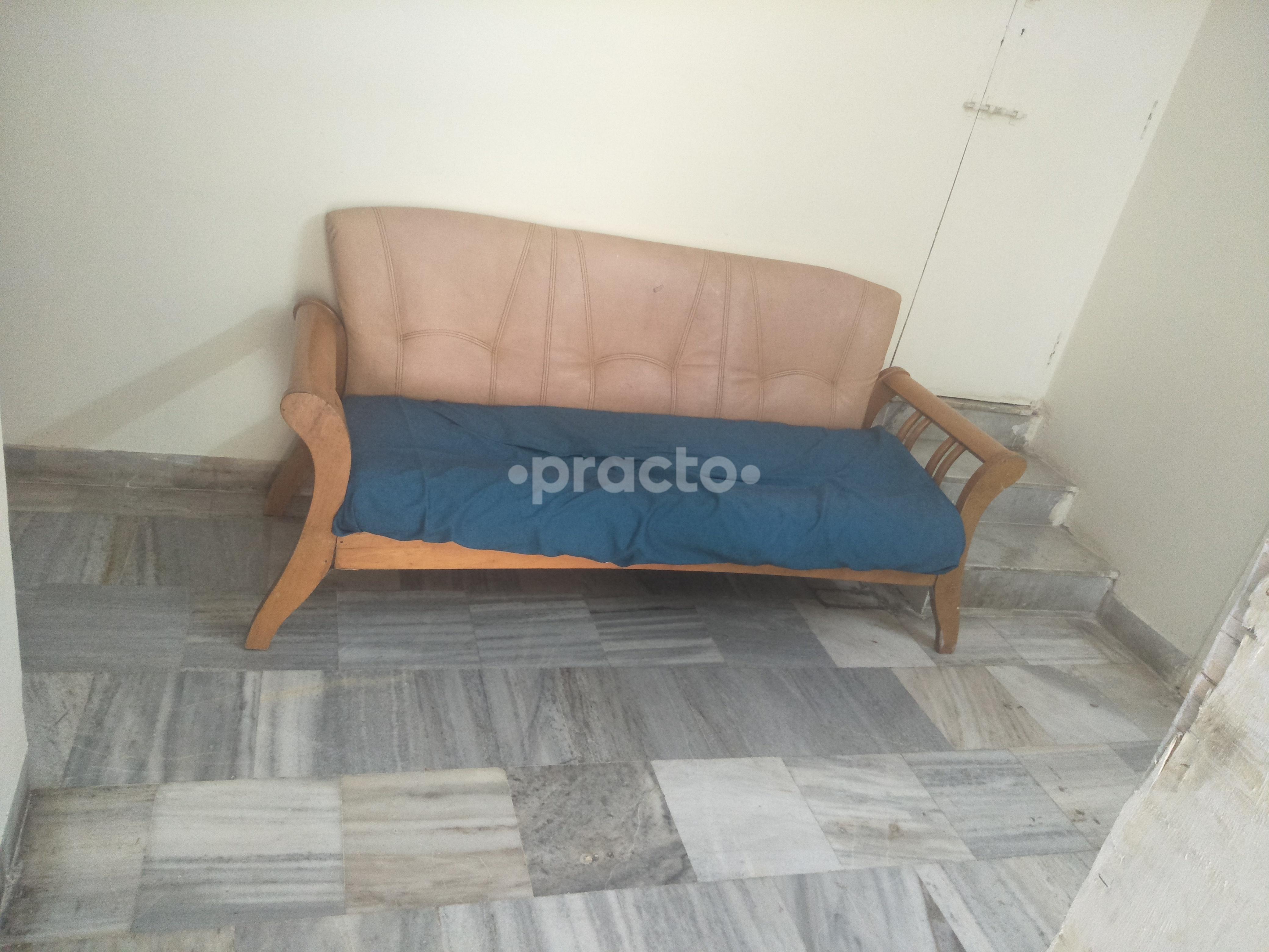 Waiting Area at Physiotherapy Centre Jogeshwari West Mumbai