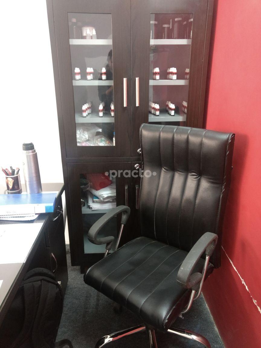 OPD/Ward at Homeopathy Clinic Mayur Vihar Ph-I Delhi