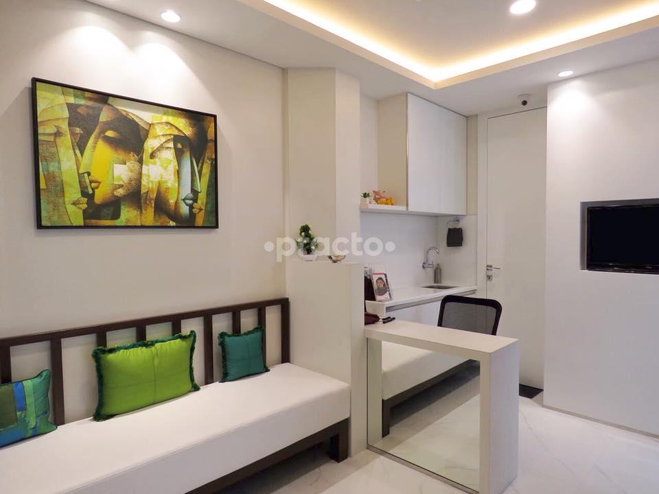 Reception at Smile Dental Studio Bandra West Mumbai