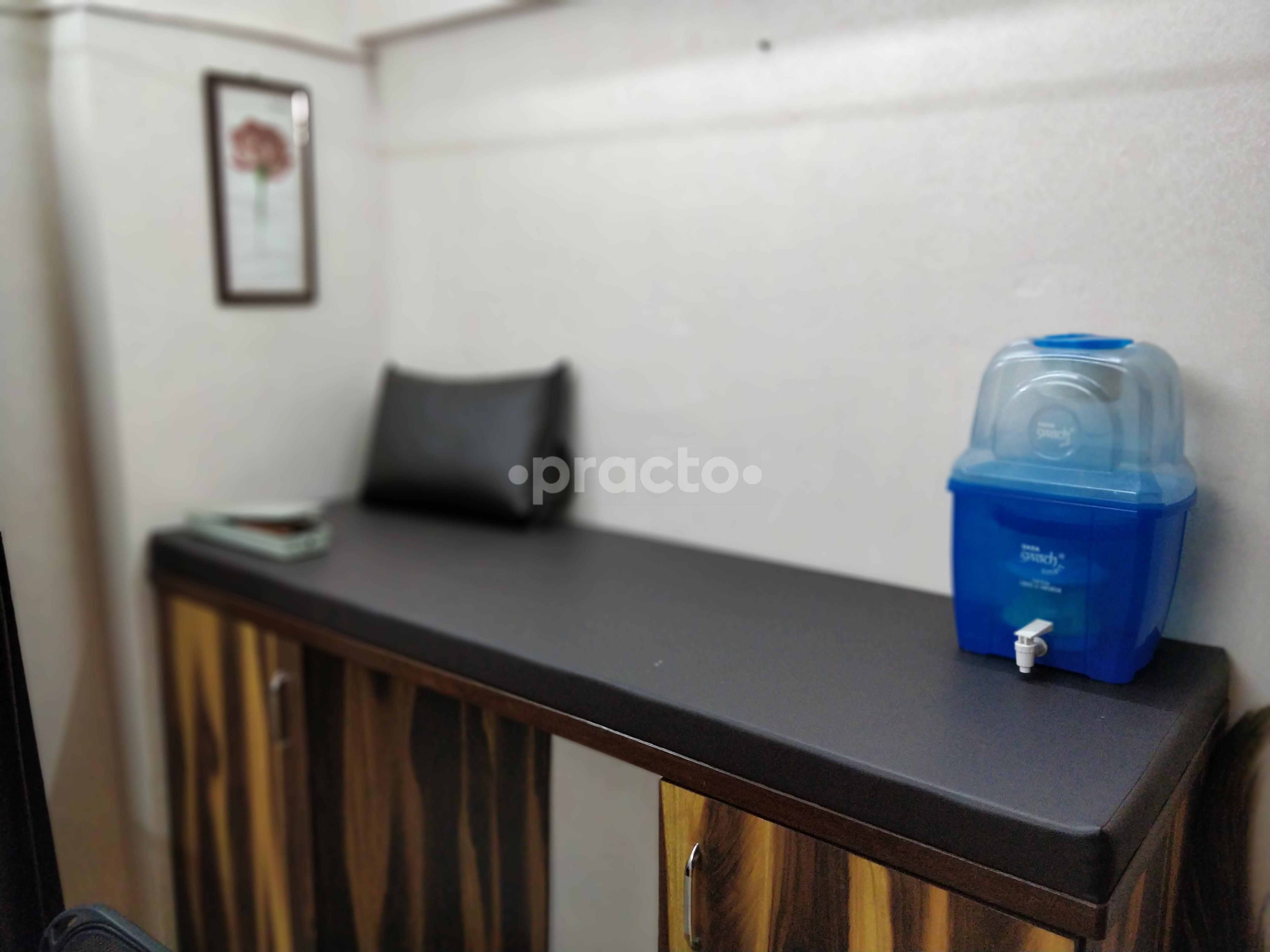 OPD/Ward at Dr. Sapna Homeopathy Clinic Dahisar West Mumbai