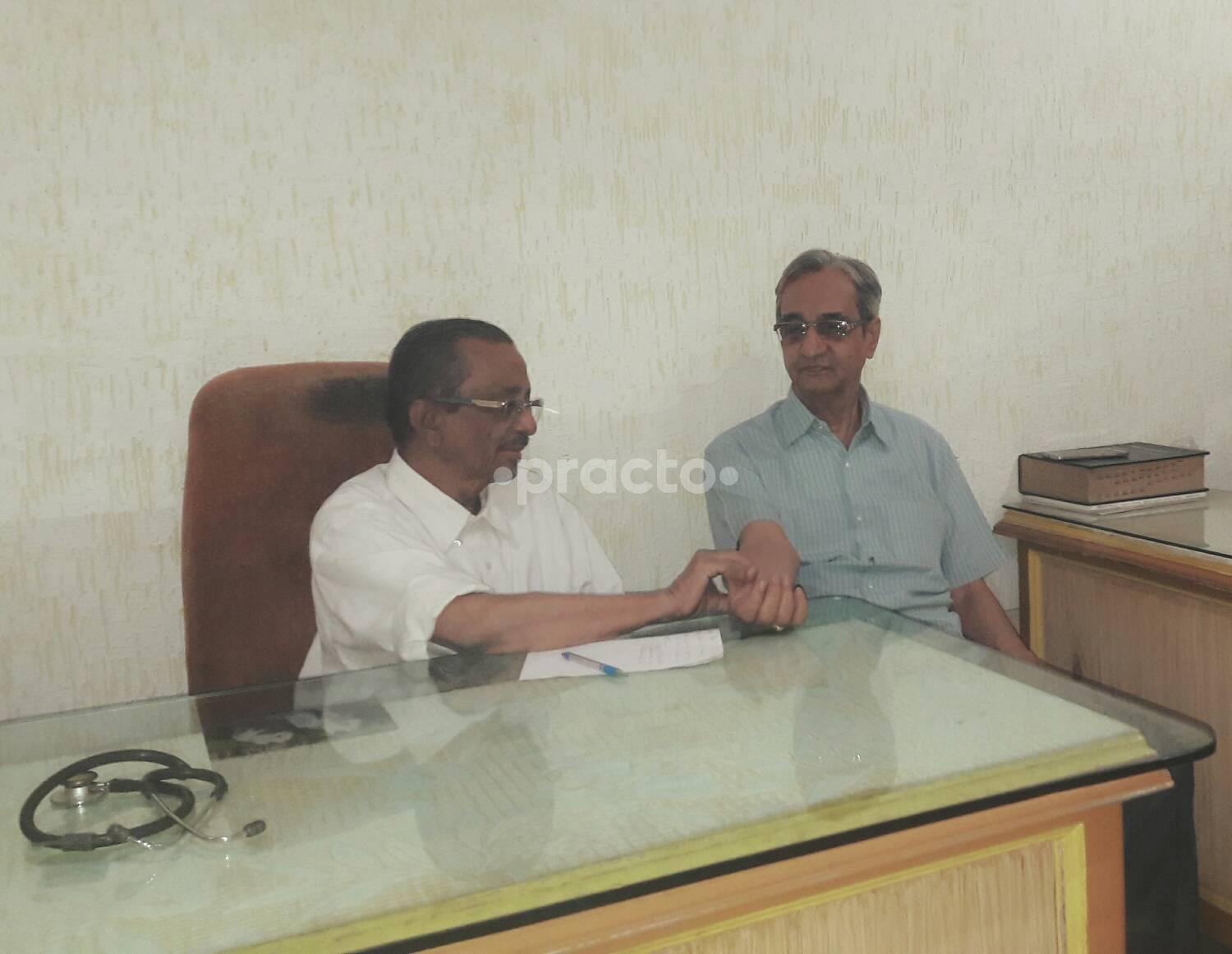 Dr..H.T.Madrasi's Homeopathy Herbal Clinic Fatehgunj Vadodara