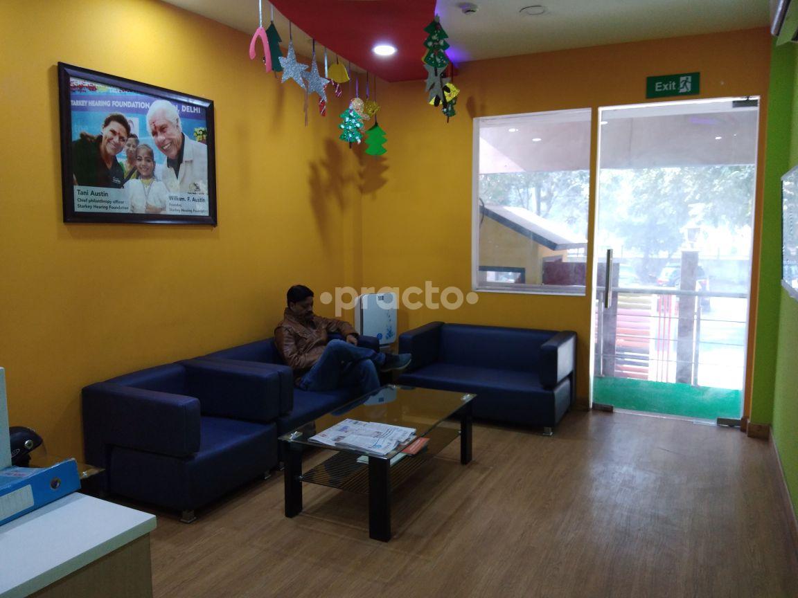 Waiting Area at Listening Ears Paschim Vihar Delhi