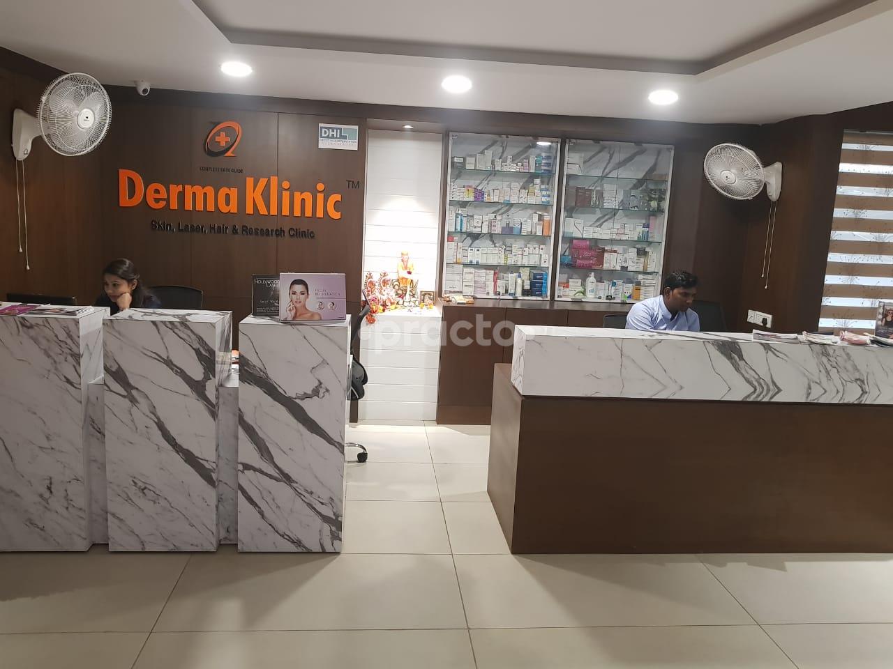 Reception at Derma Klinic Hazratganj Lucknow