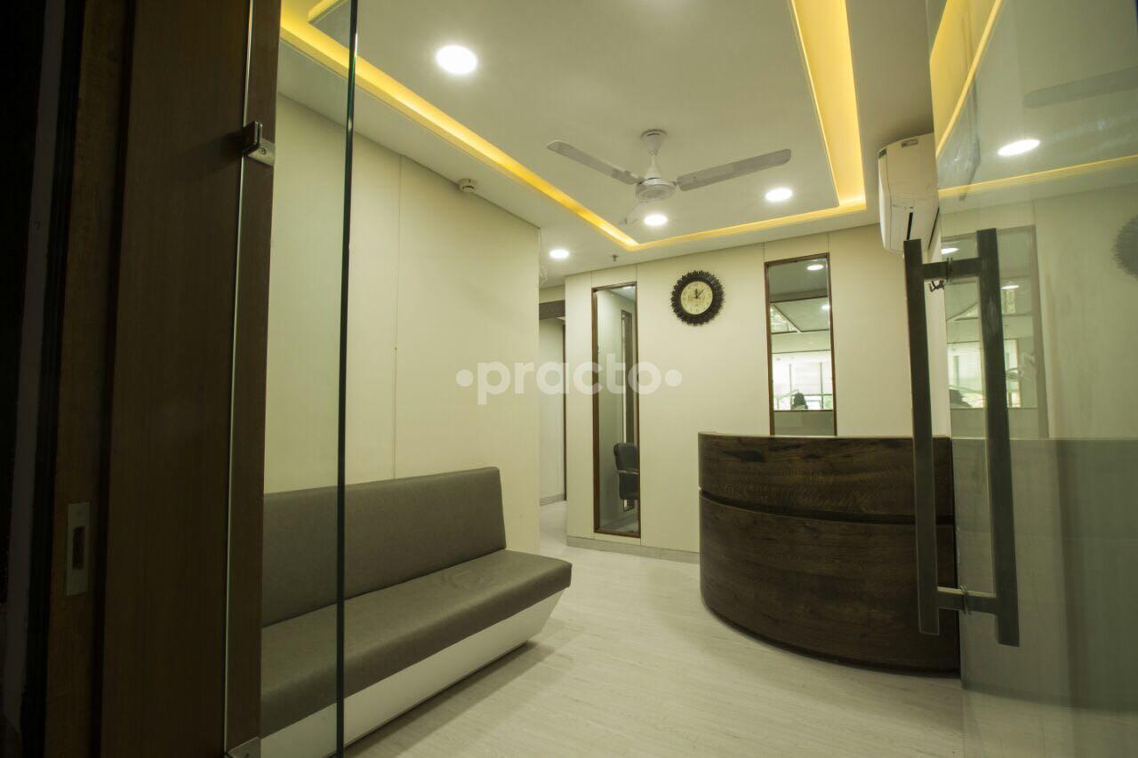 Waiting Area at Dr Malik's World of Smiles South Tukoganj Indore