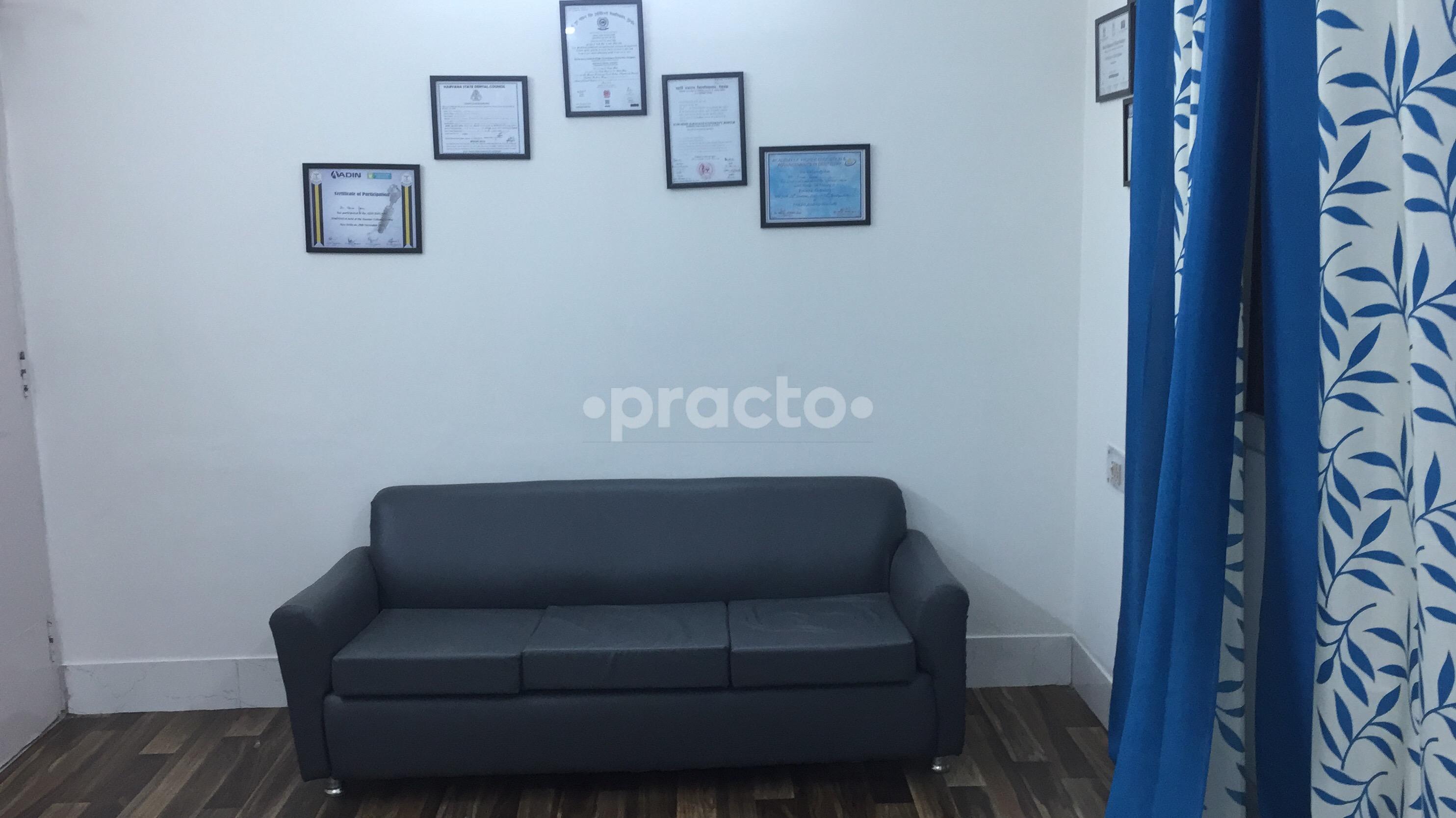 OPD/Ward at Dr. Gaur's Dental and Implant Clinic Railway Road Gurgaon