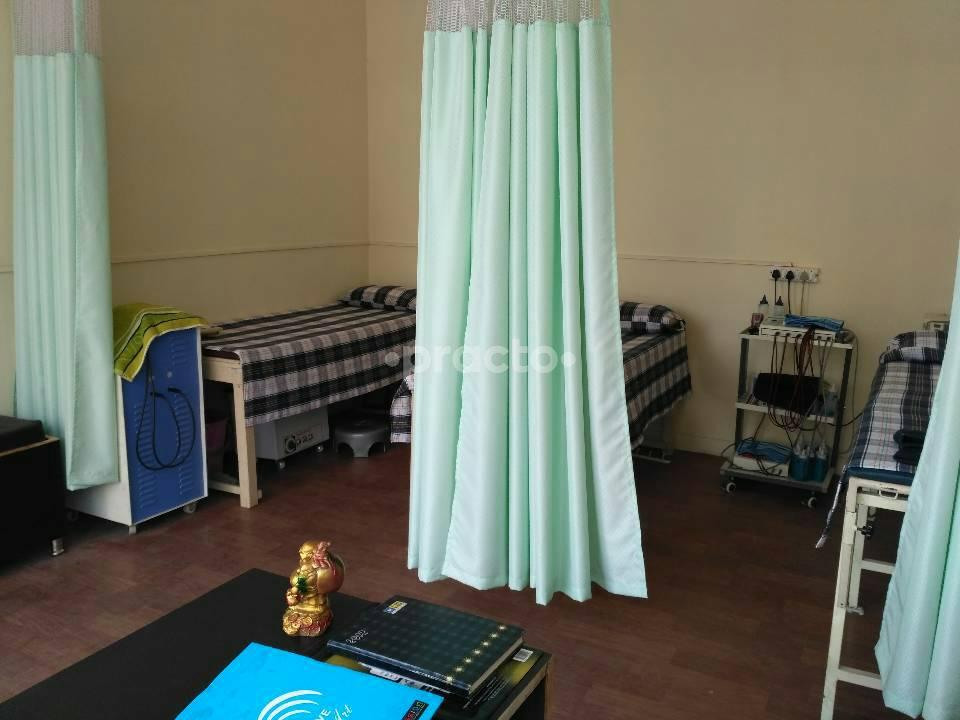 D.L.Physiotherapy Centre Omicron III Greater Noida