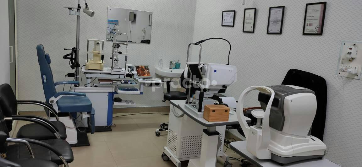 Dipakshi Vision Care Sector 33 Noida