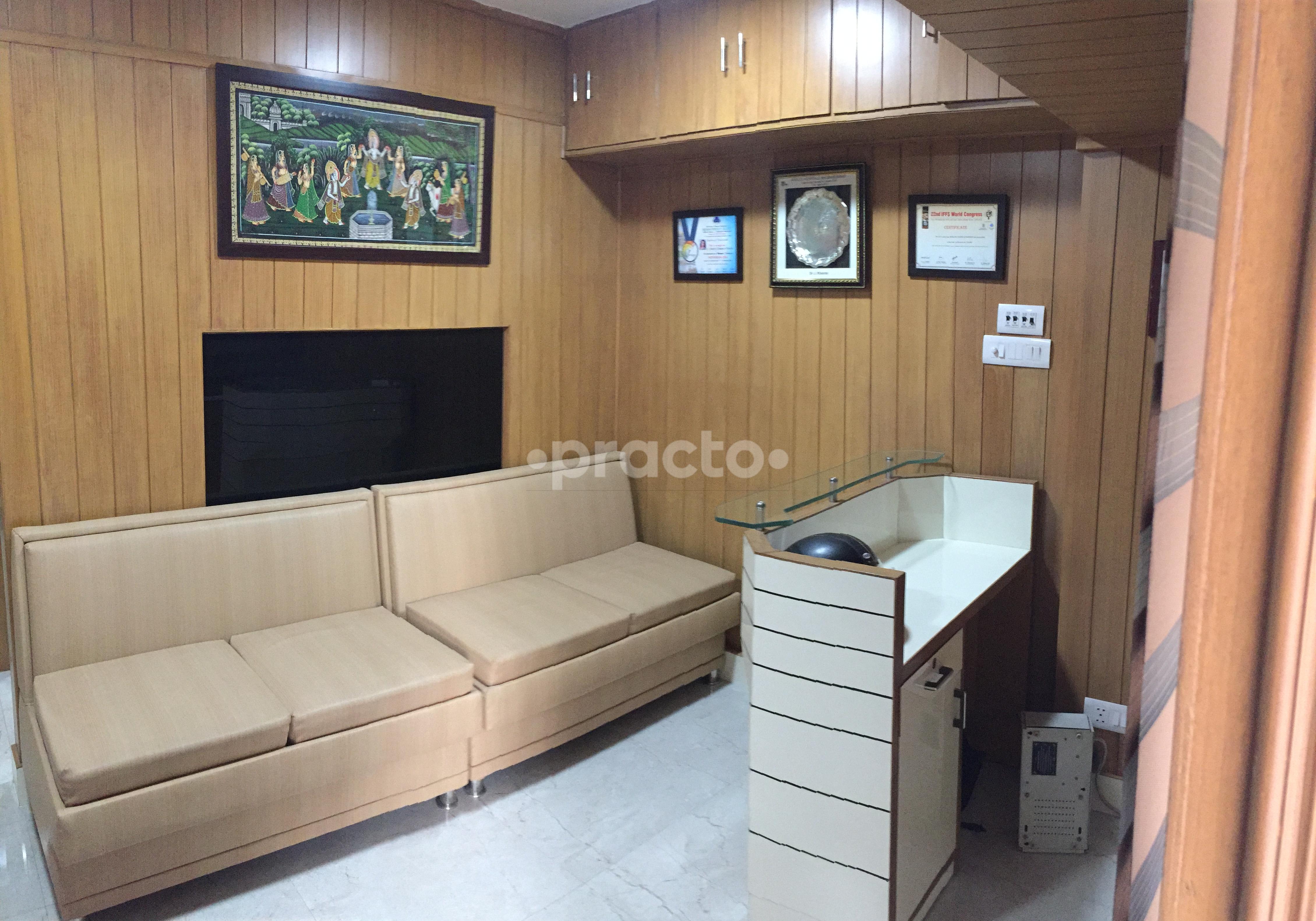 Waiting Area at The Clinique Alaknanda Delhi