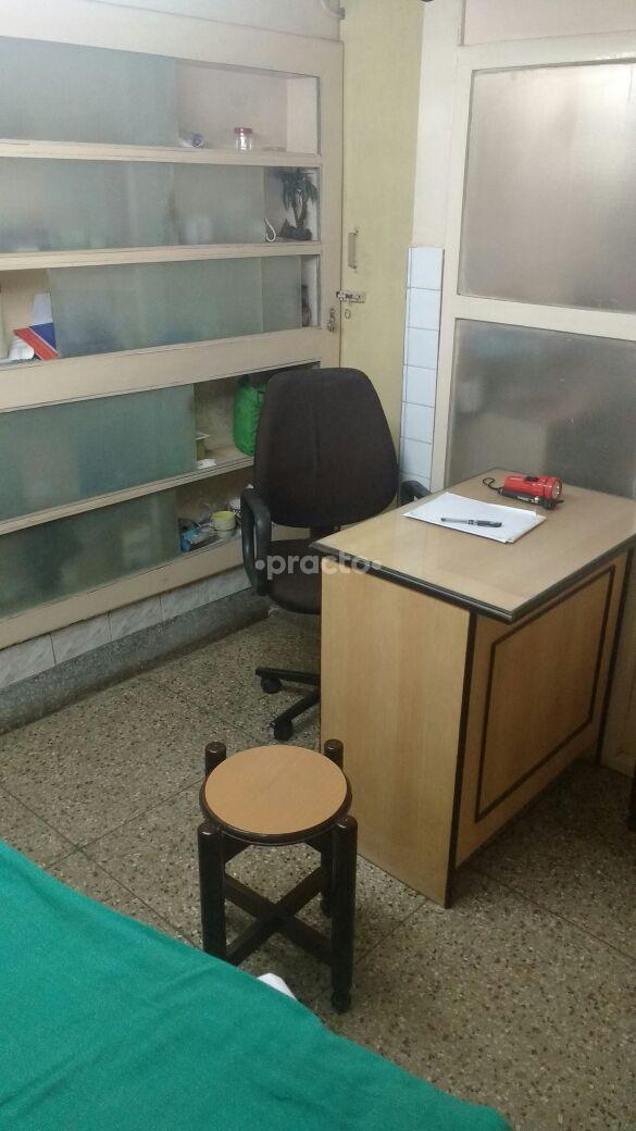 OPD/Ward at Saral Clinic Lake Gardens Kolkata