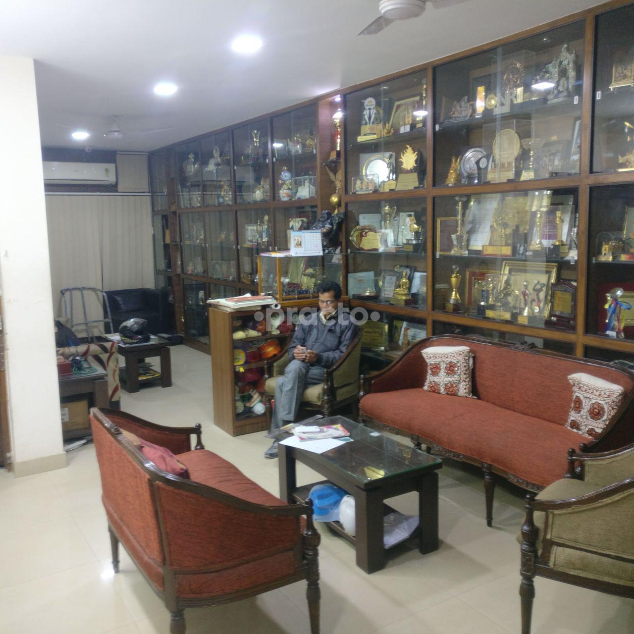Waiting Area at Dr K K Aggarwal Clinic Greater Kailash Part 1 Delhi