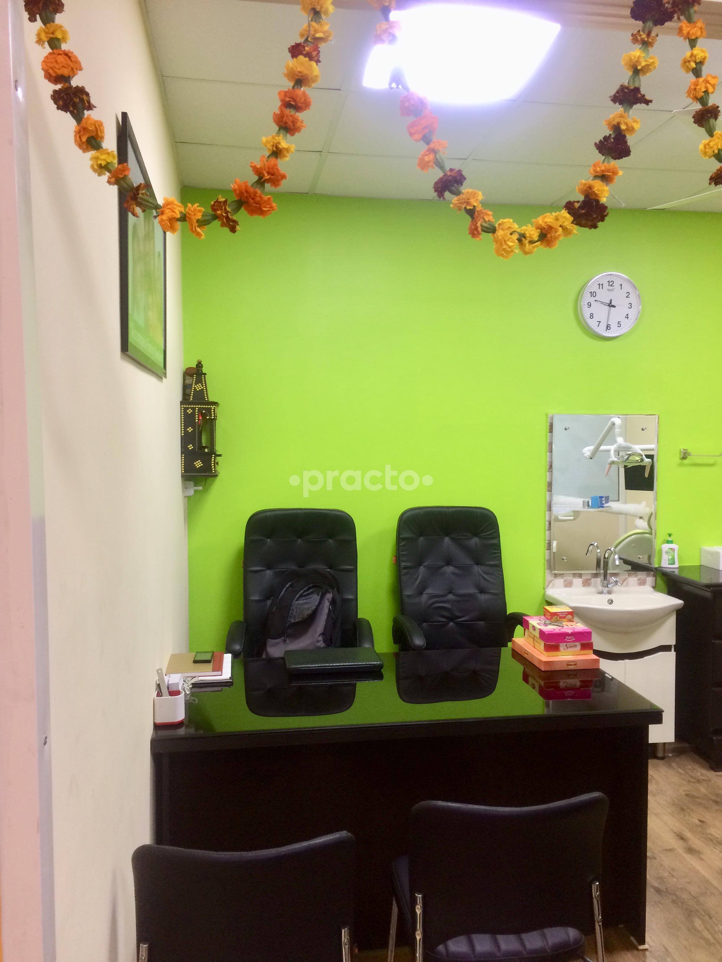 Divine Dental Solutions Zeta I Greater Noida