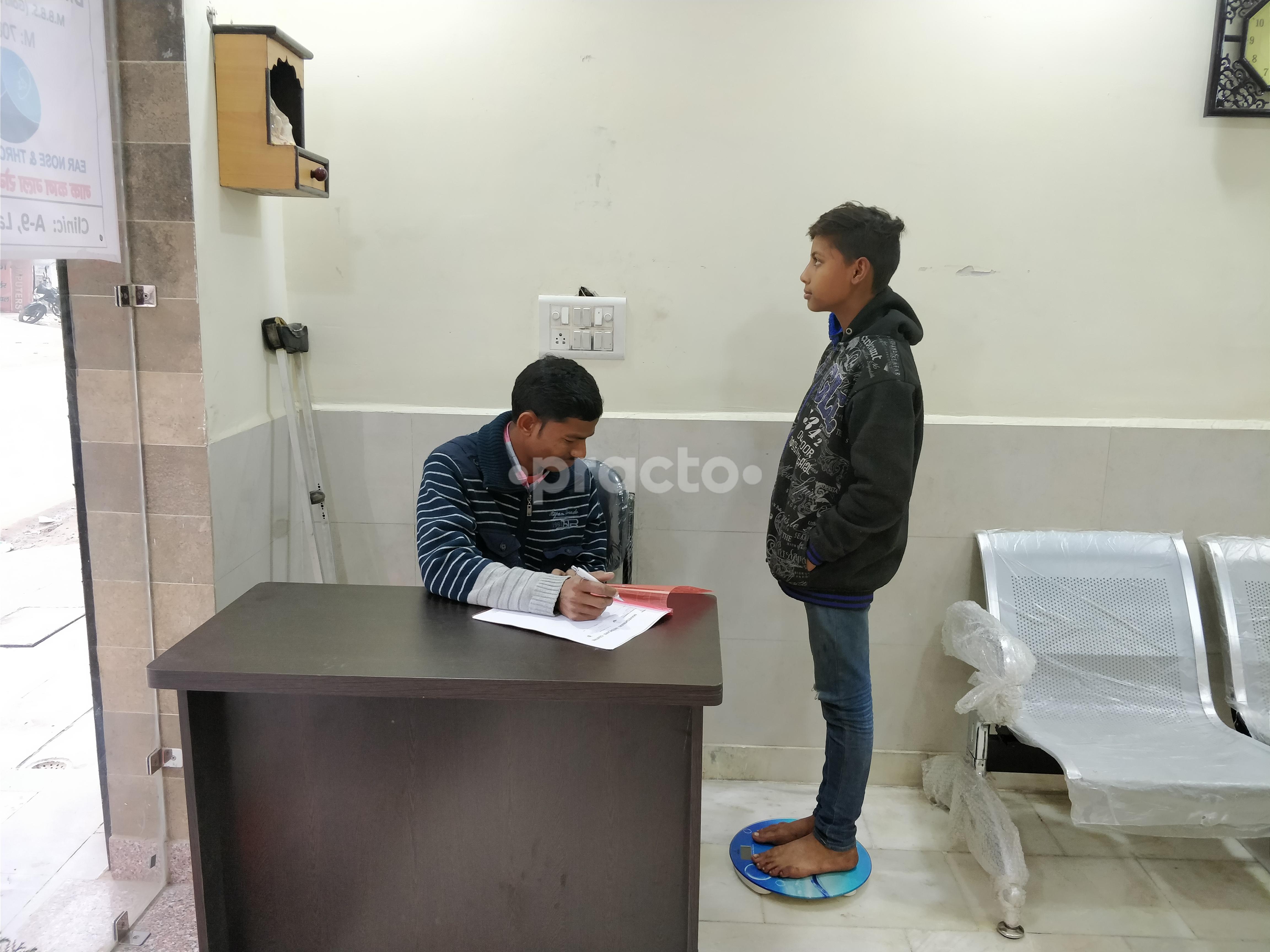 Reception at MEDIZEN CLINIC Sahibabad Ghaziabad