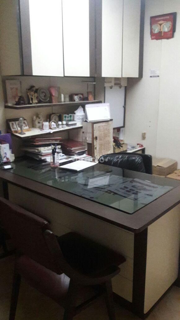 OPD/Ward at Dr Mira Raisinghaney's Clinic Nursing Home Bandra West Mumbai