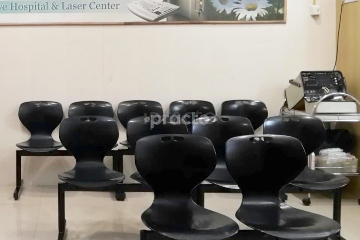 Waiting Area at NHSRCC Eye Care Mahalaxmi Mumbai