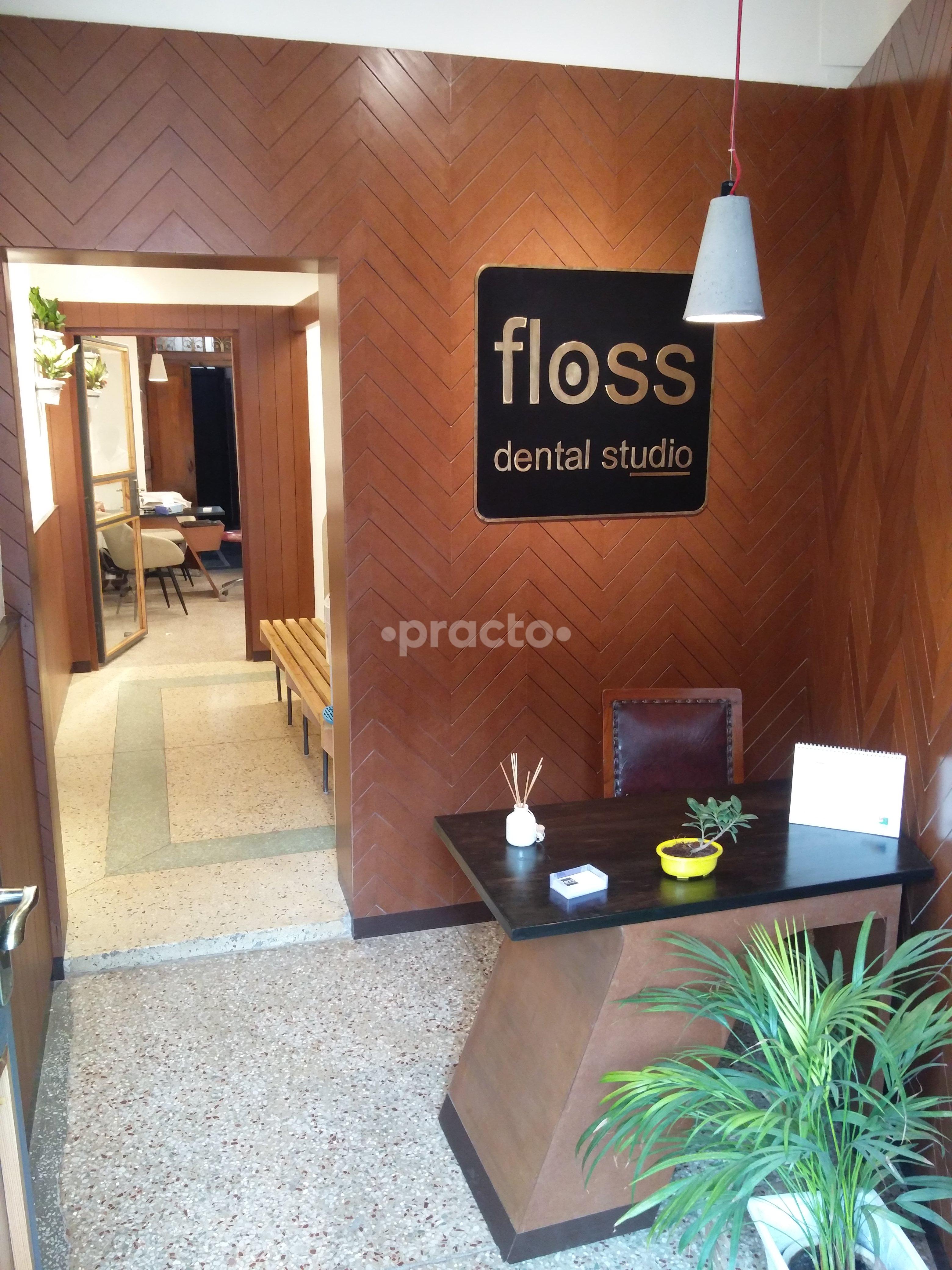 Reception at Floss Dental Studio Kirti Nagar Delhi