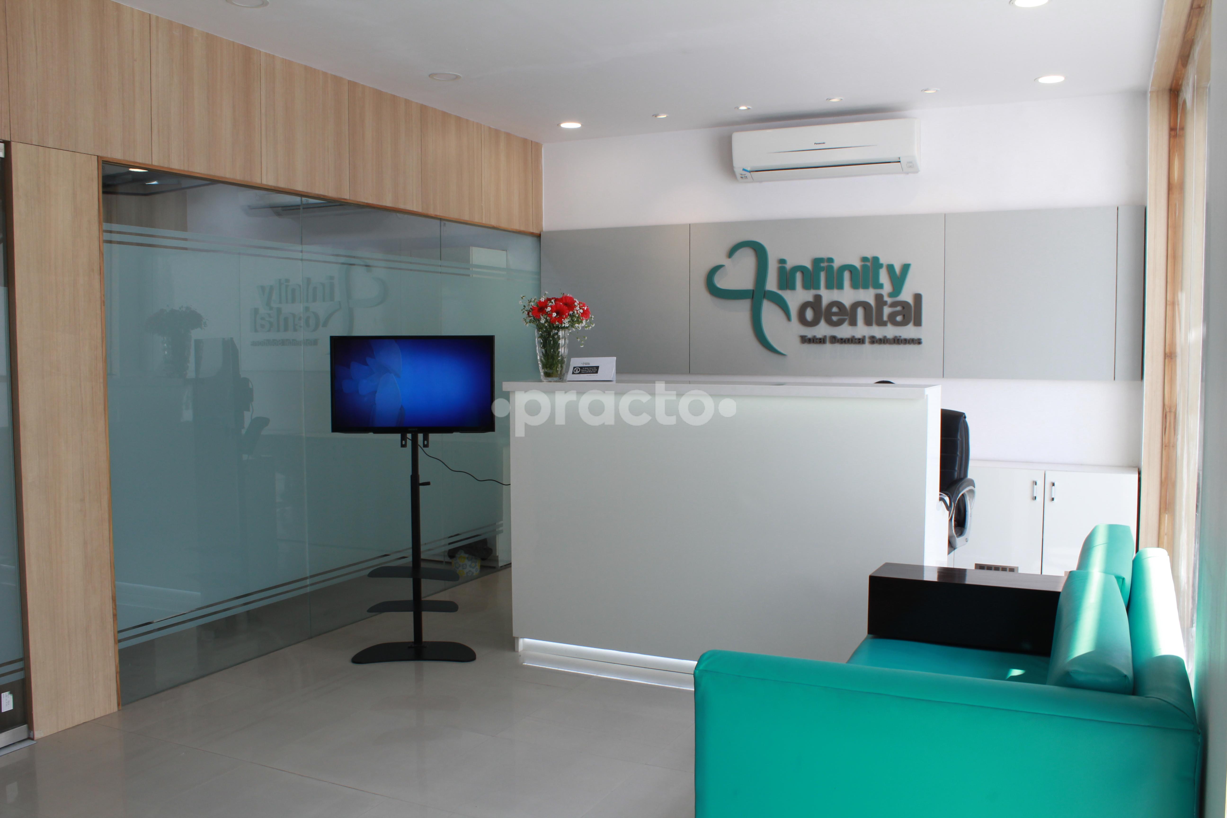 Reception at Infinity Dental Gomtinagar Lucknow