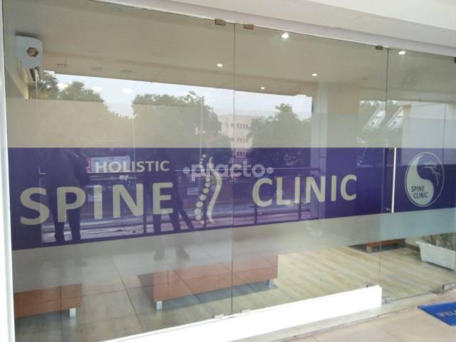 Holistic Spine Clinic Navrangpura Ahmedabad