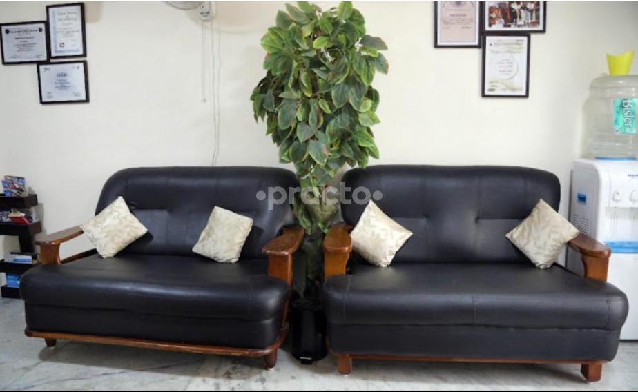 Waiting Area at The Happy Smile Dental Clinic T Nagar Chennai