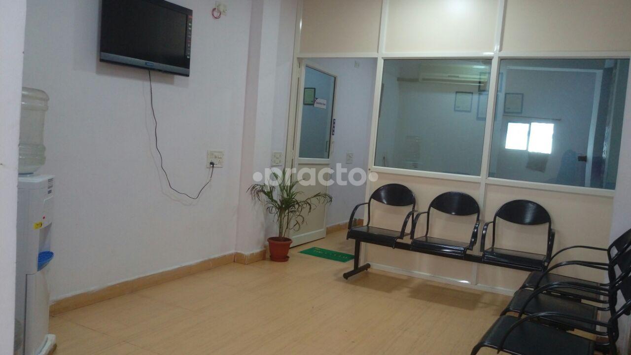 Waiting Area at Budget Homeocare Chikkadpally Hyderabad
