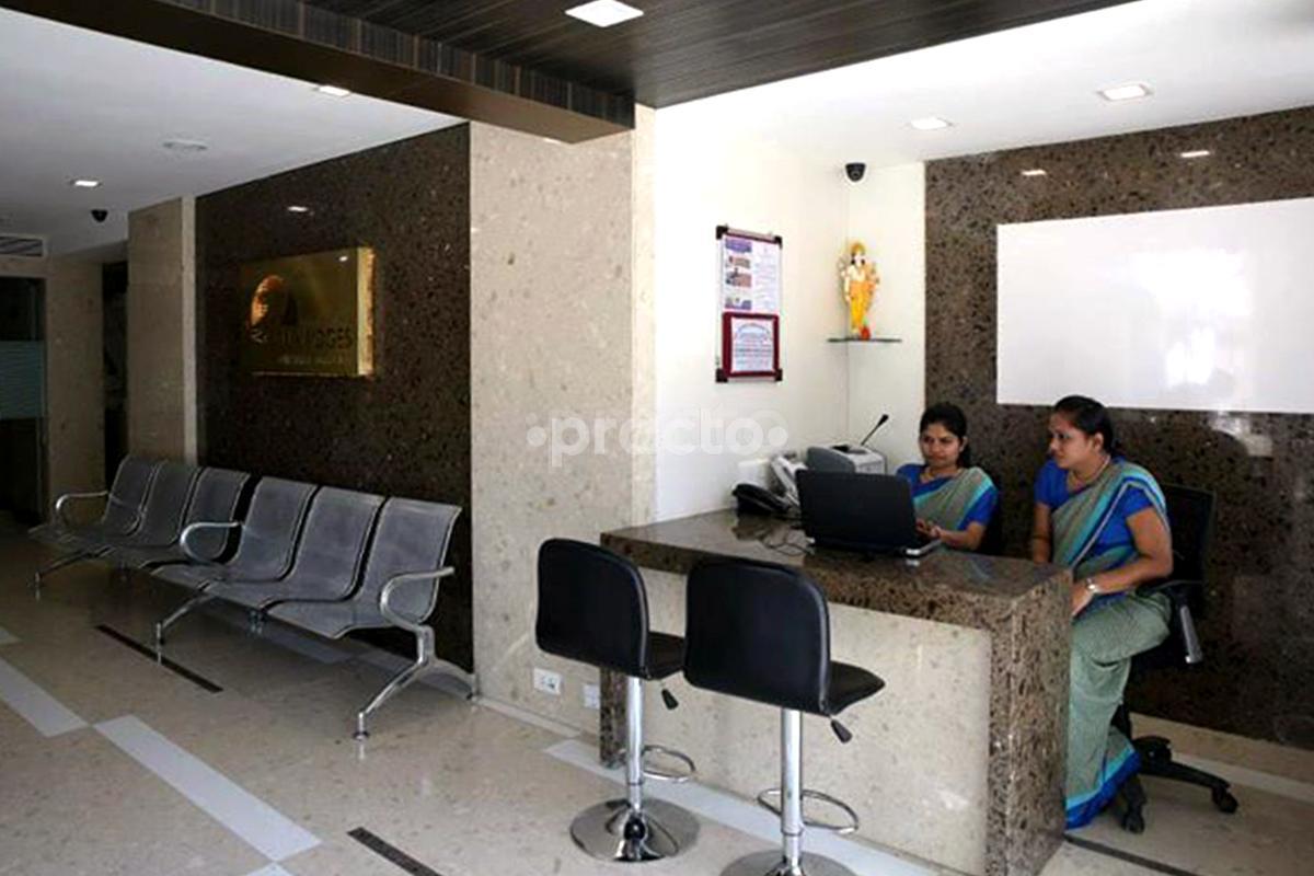 Reception at Sunridges Specialty Hospital Juhu Mumbai