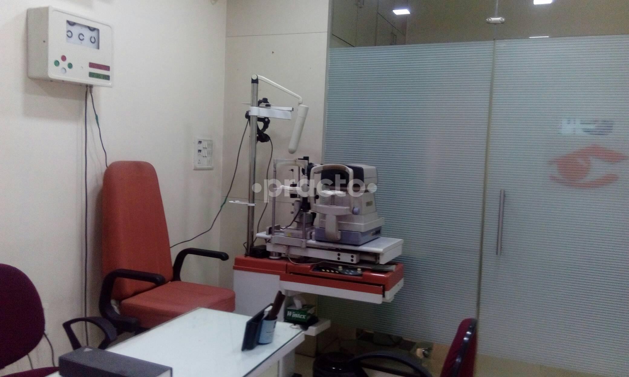 VLSR The Clinic Khar West Mumbai