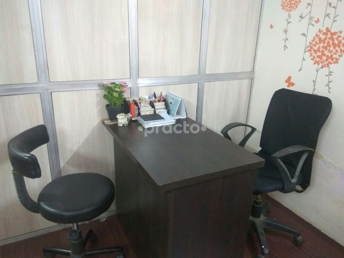 OPD/Ward at Shree Clinic Dahisar East Mumbai