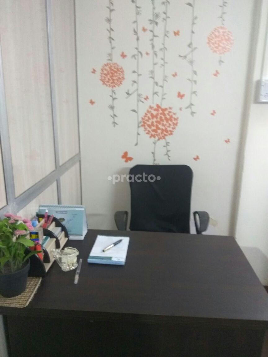 OPD/Ward at Shree Clinic Dahisar East Mumbai