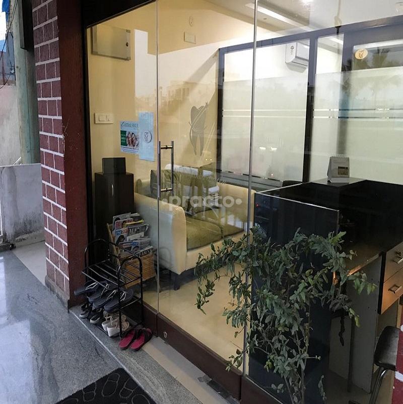 Entrance at RxCura Dental Clinic Brookefield Bangalore
