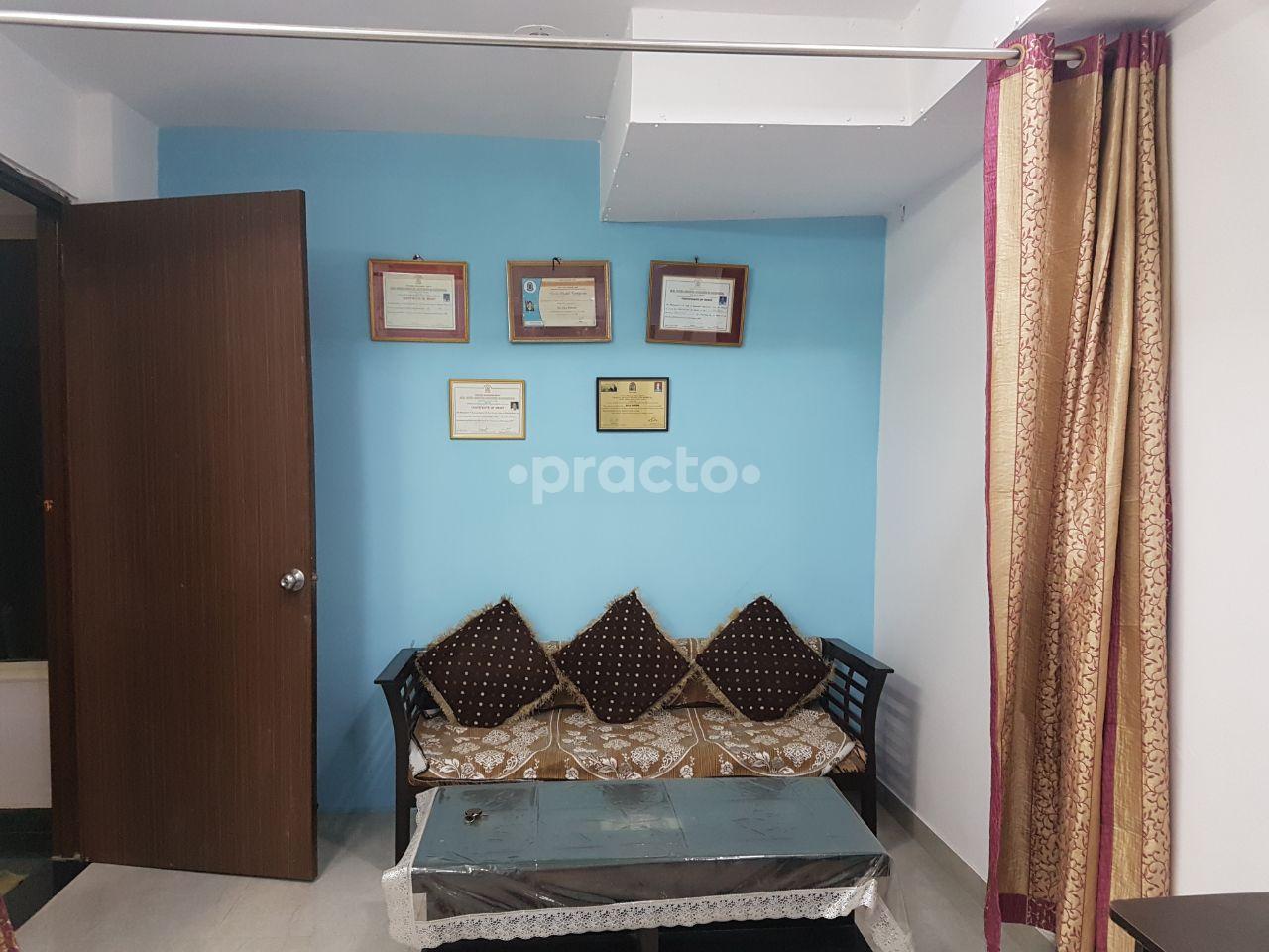 Waiting Area at Natural Smile Dental Clinic Gurgaon Sector 52 Gurgaon
