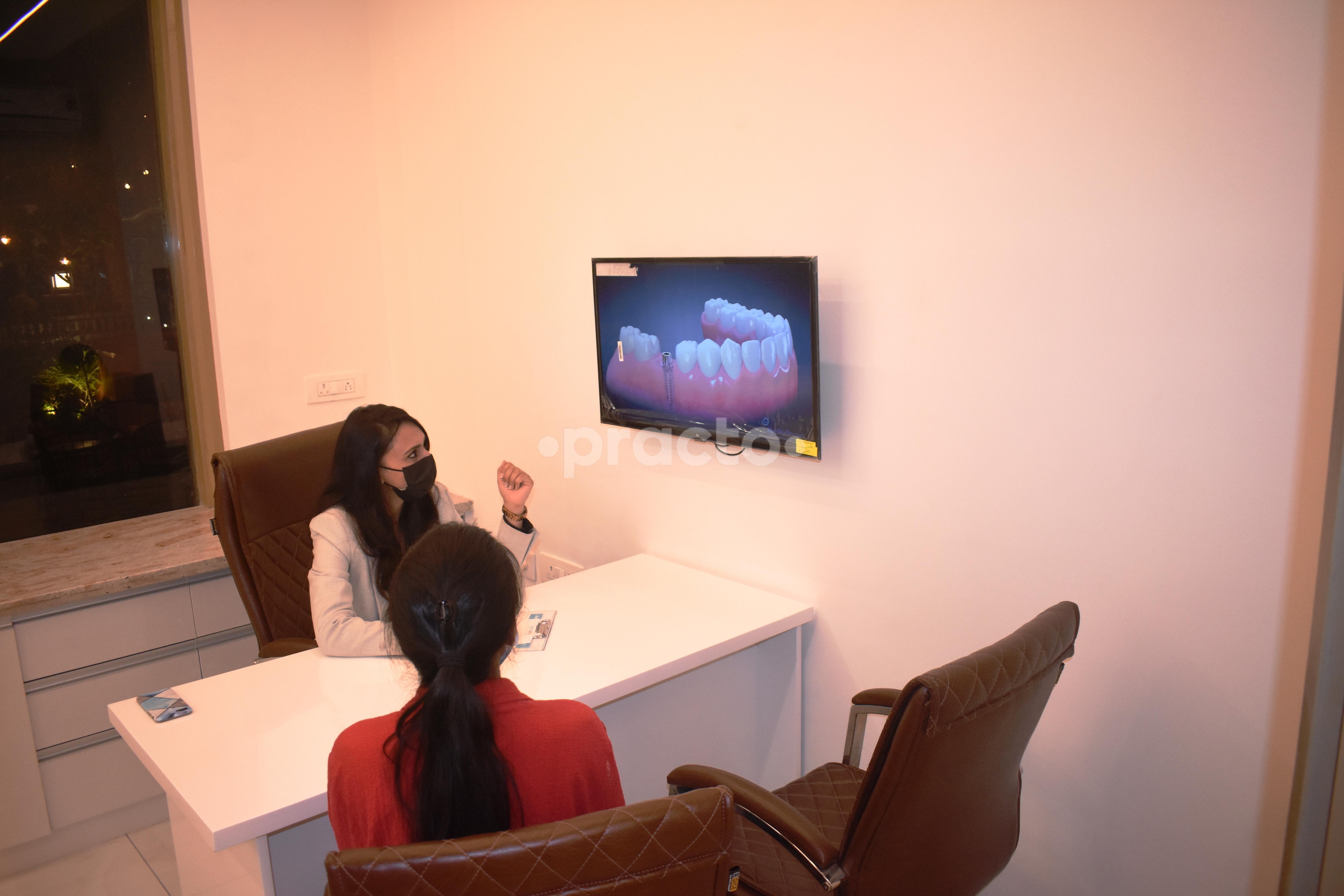 Consultation Room at Dent Ally Gurugram Sushant Lok I Gurgaon