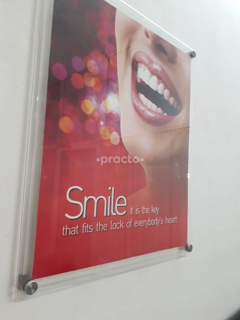 Reception at Dr. Mukesh's Dental Solutions Kothrud Pune
