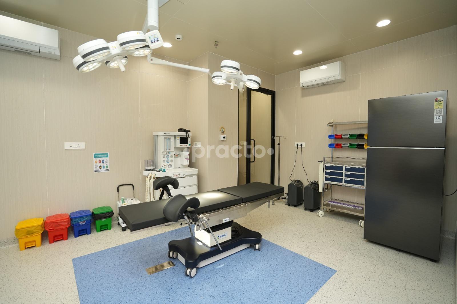 Dr Modi Pluro Endoscopy & IVF Ramdaspeth Nagpur