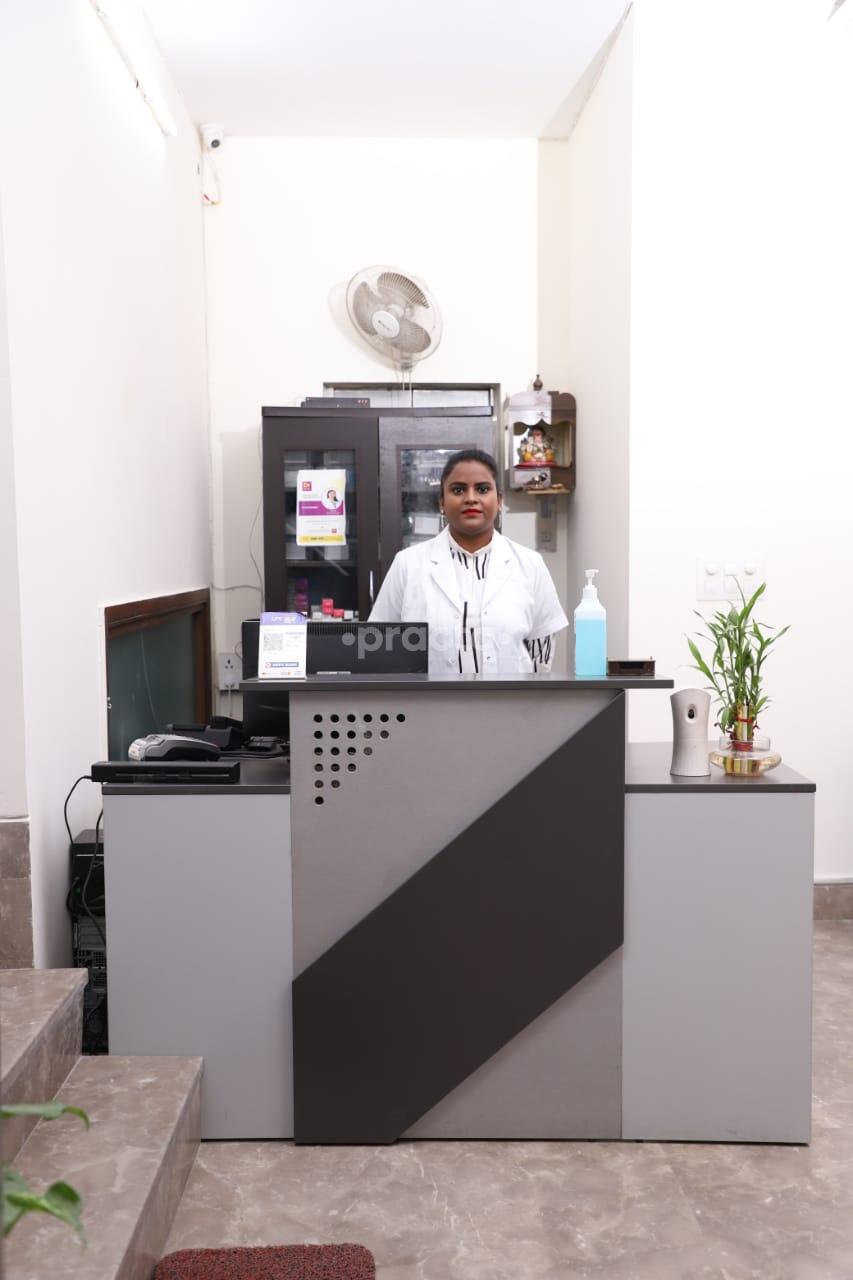 Reception Area at Daksh Clinic Hauz Khas Delhi