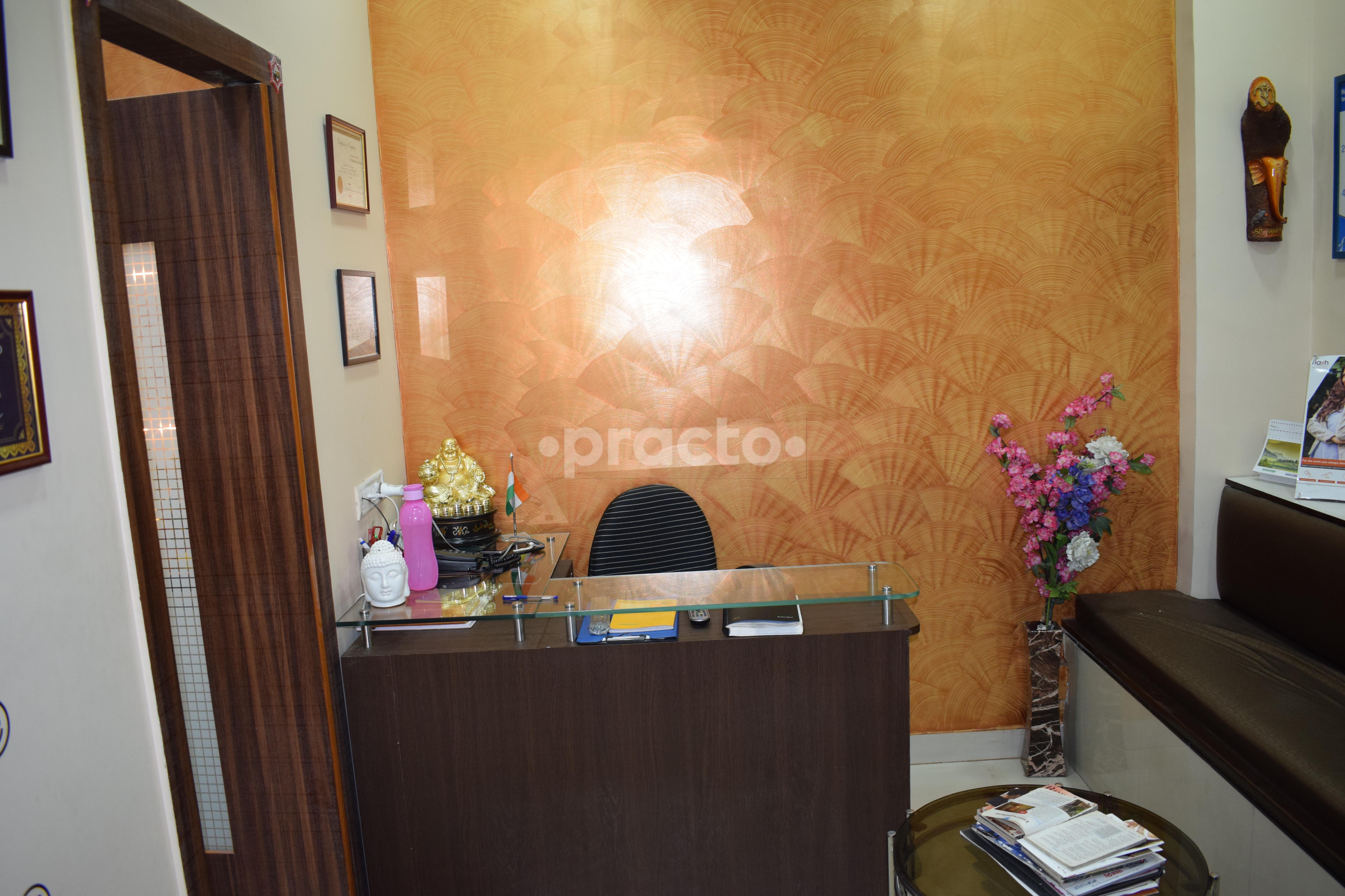 Reception at iSmile Dental Care & Orthodontics Thane West Thane