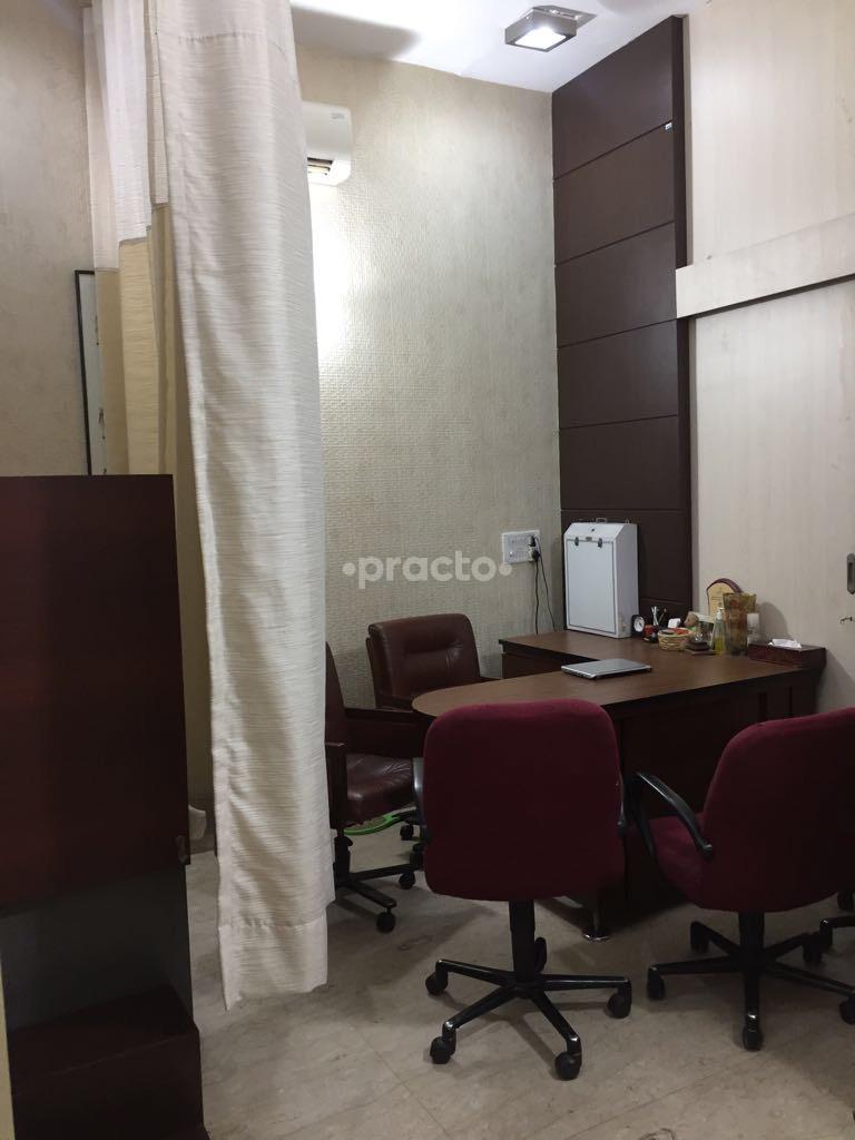 OPD/Ward at Dr. Archana Dayal Arya's Clinic Nizamuddin East Delhi