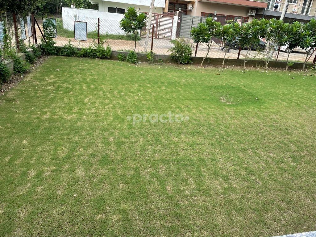 Outside Area at Jivaka Healthcare Gurgaon Sector 38 Gurgaon