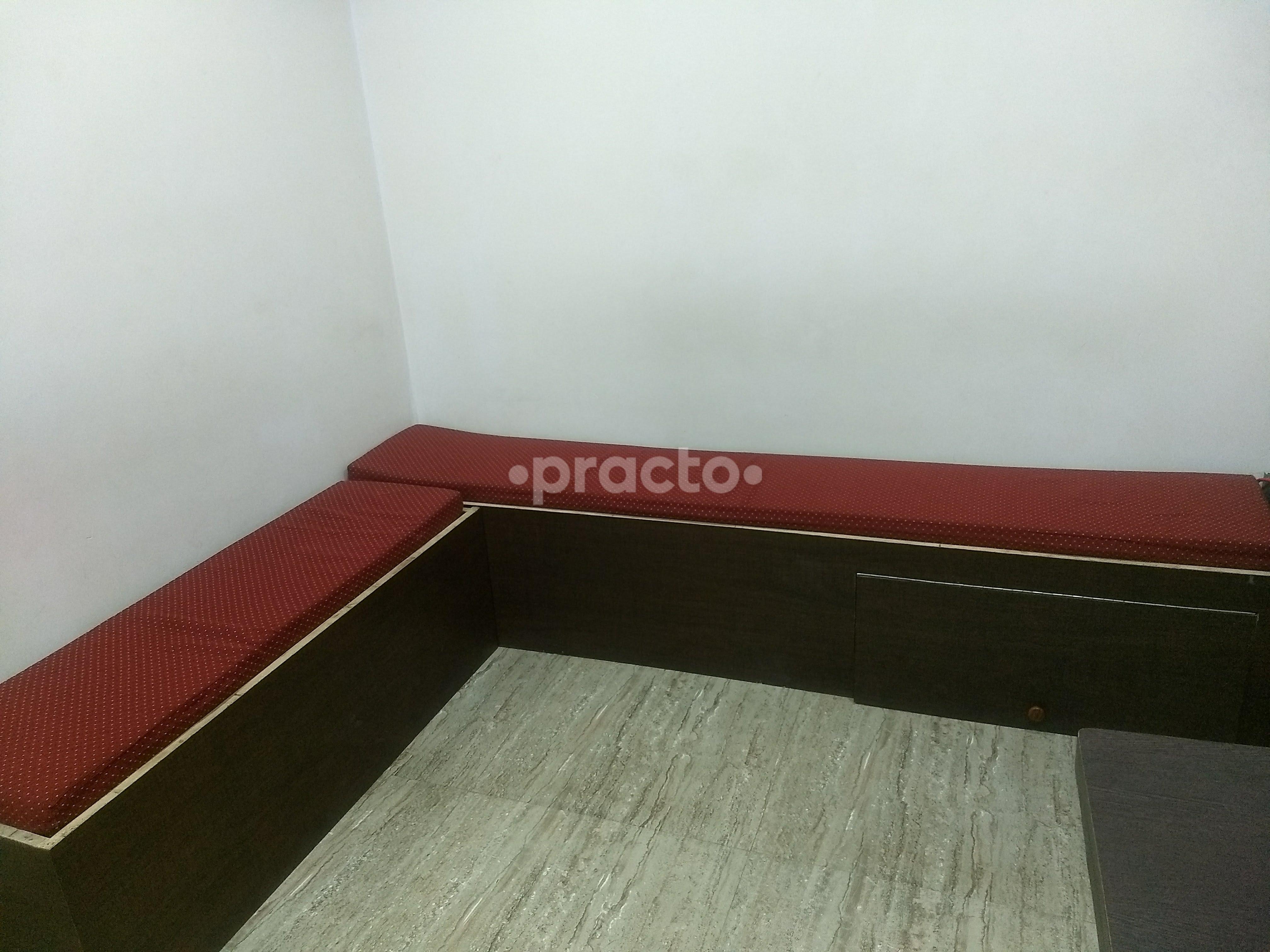 Waiting Area at Vyas Oral Care Hatia Ranchi