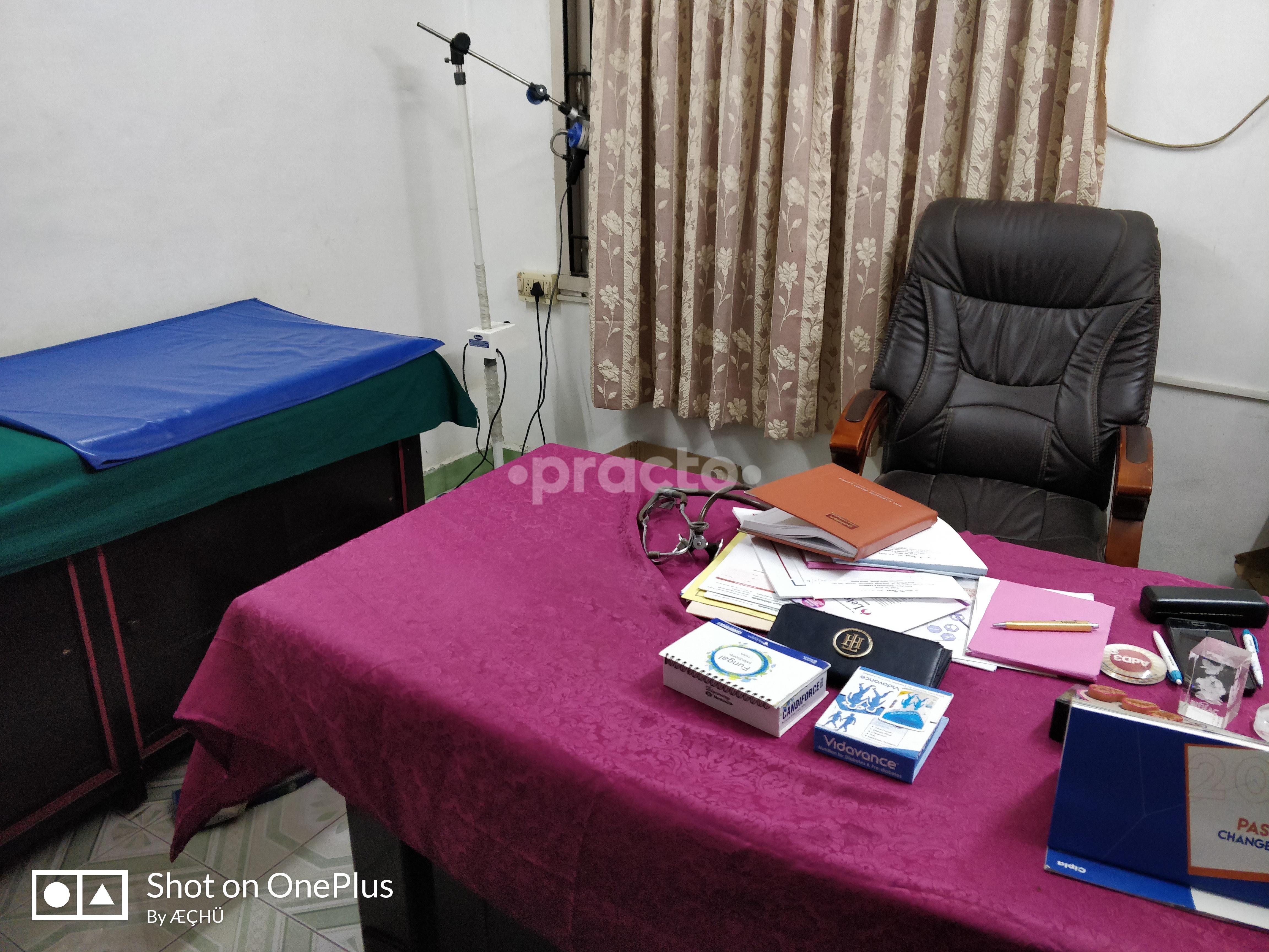 OPD/Ward at Vani Clinic Saligramam Chennai