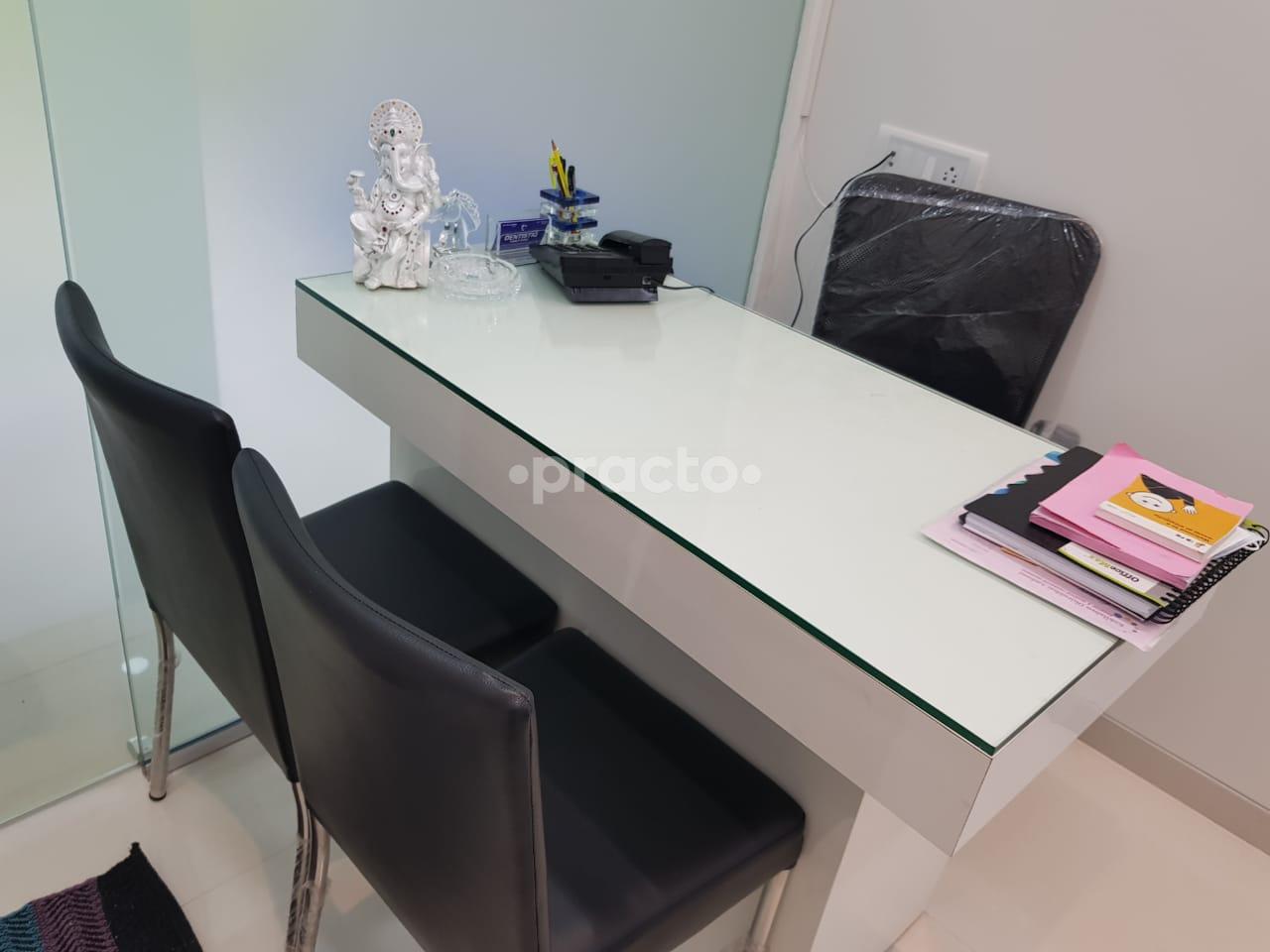 OPD/Ward at DENTISTIQ Family Care Borivali East Mumbai
